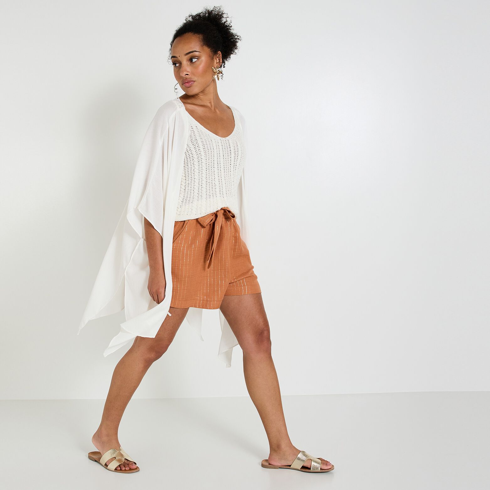 Paréo broderie femme