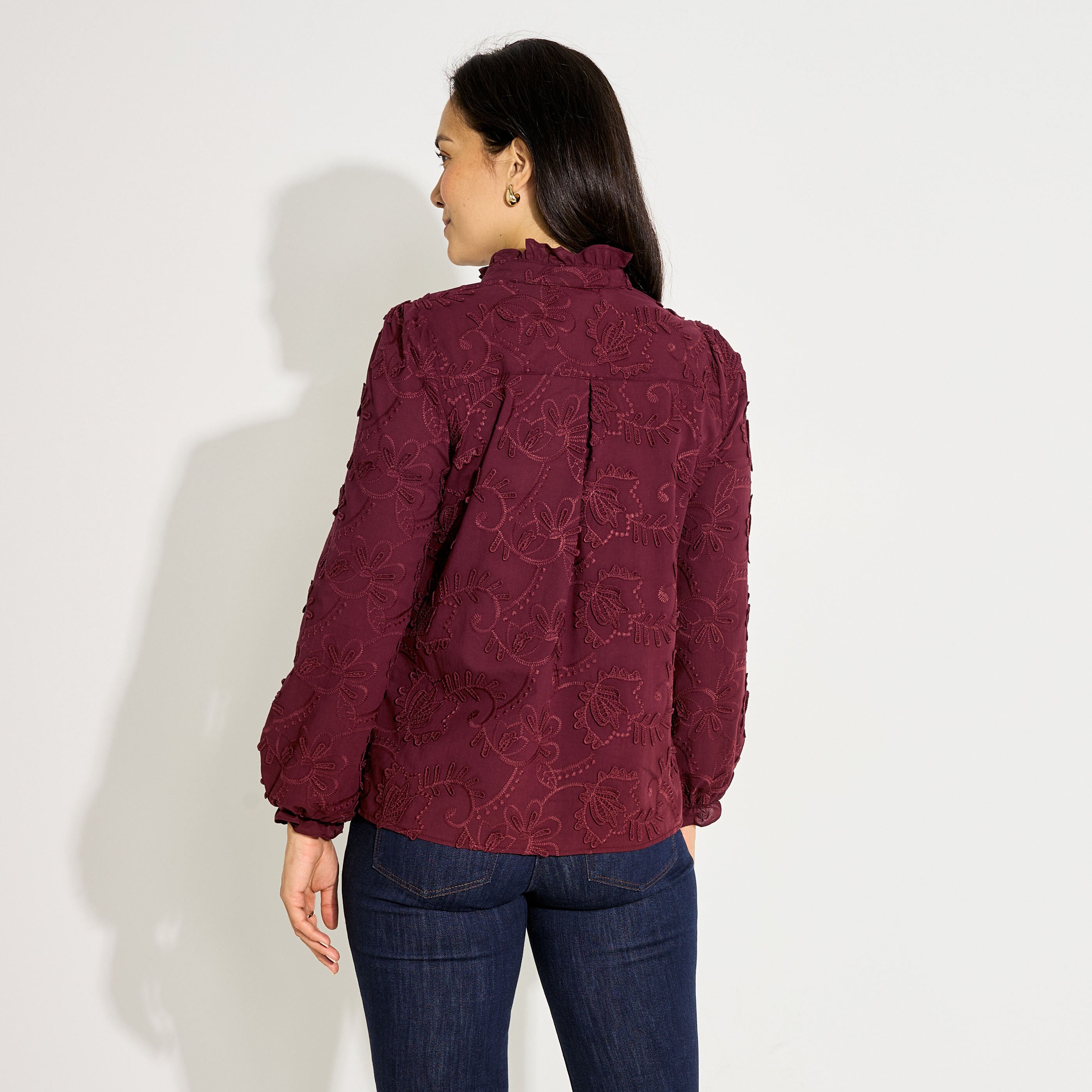 Blouse broderie anglaise col haut femme
