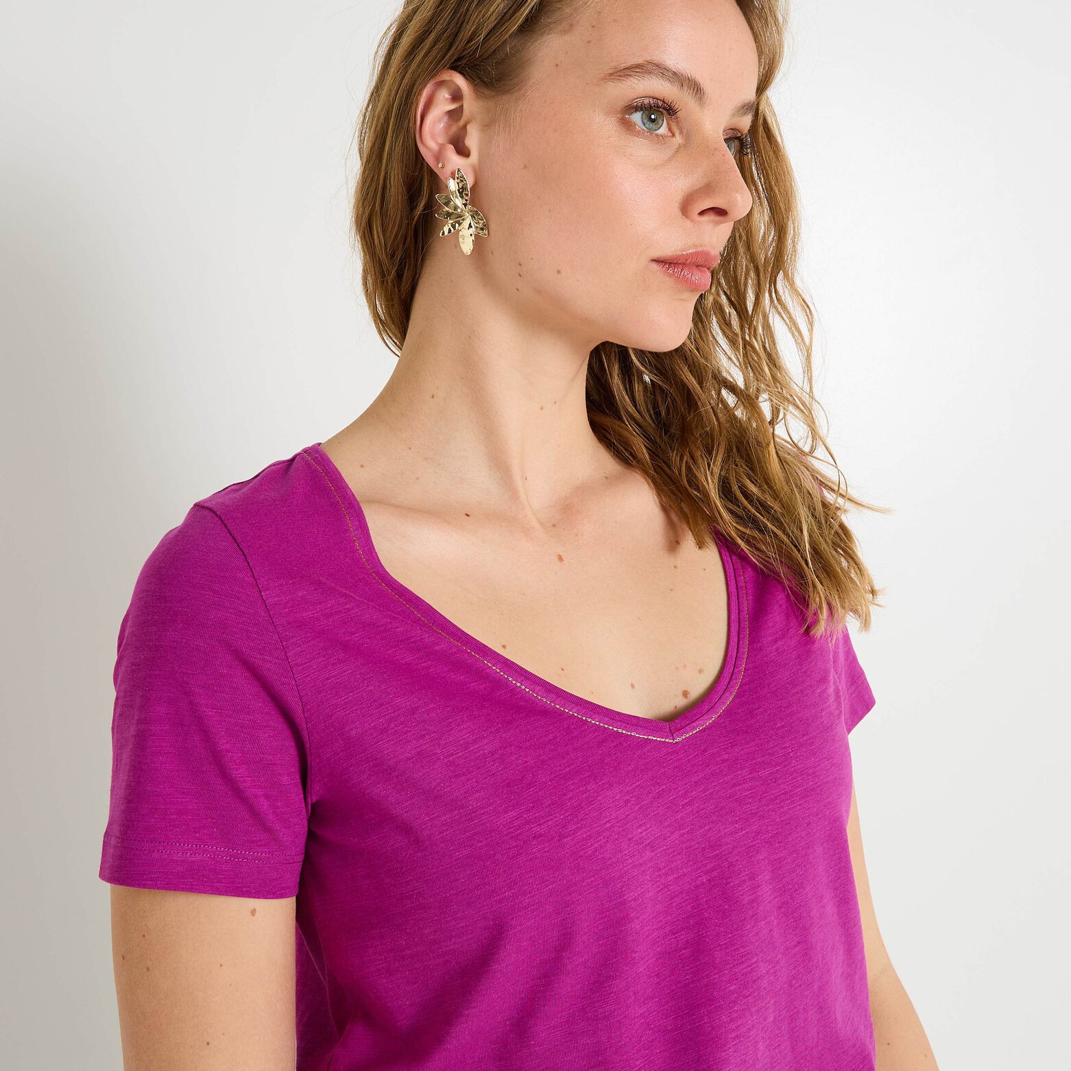 T-shirt col V femme