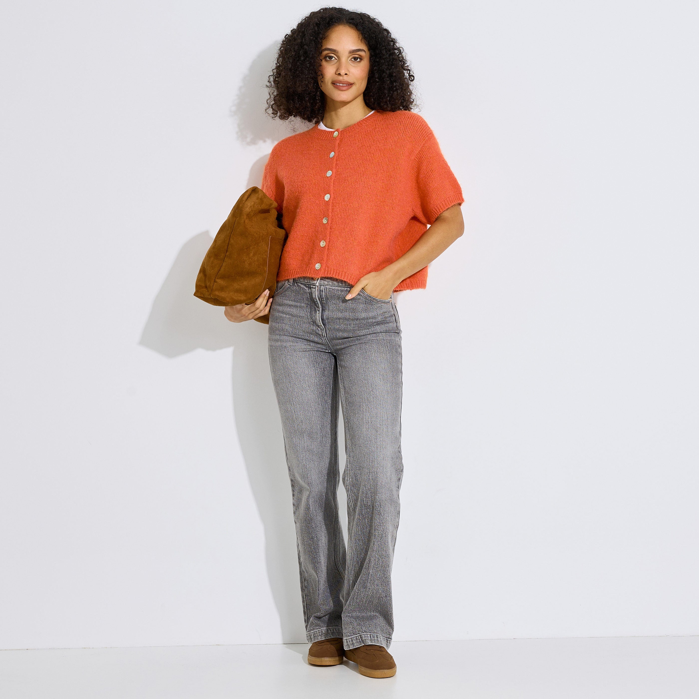 Gilet boutonn&eacute; manches courtes femme