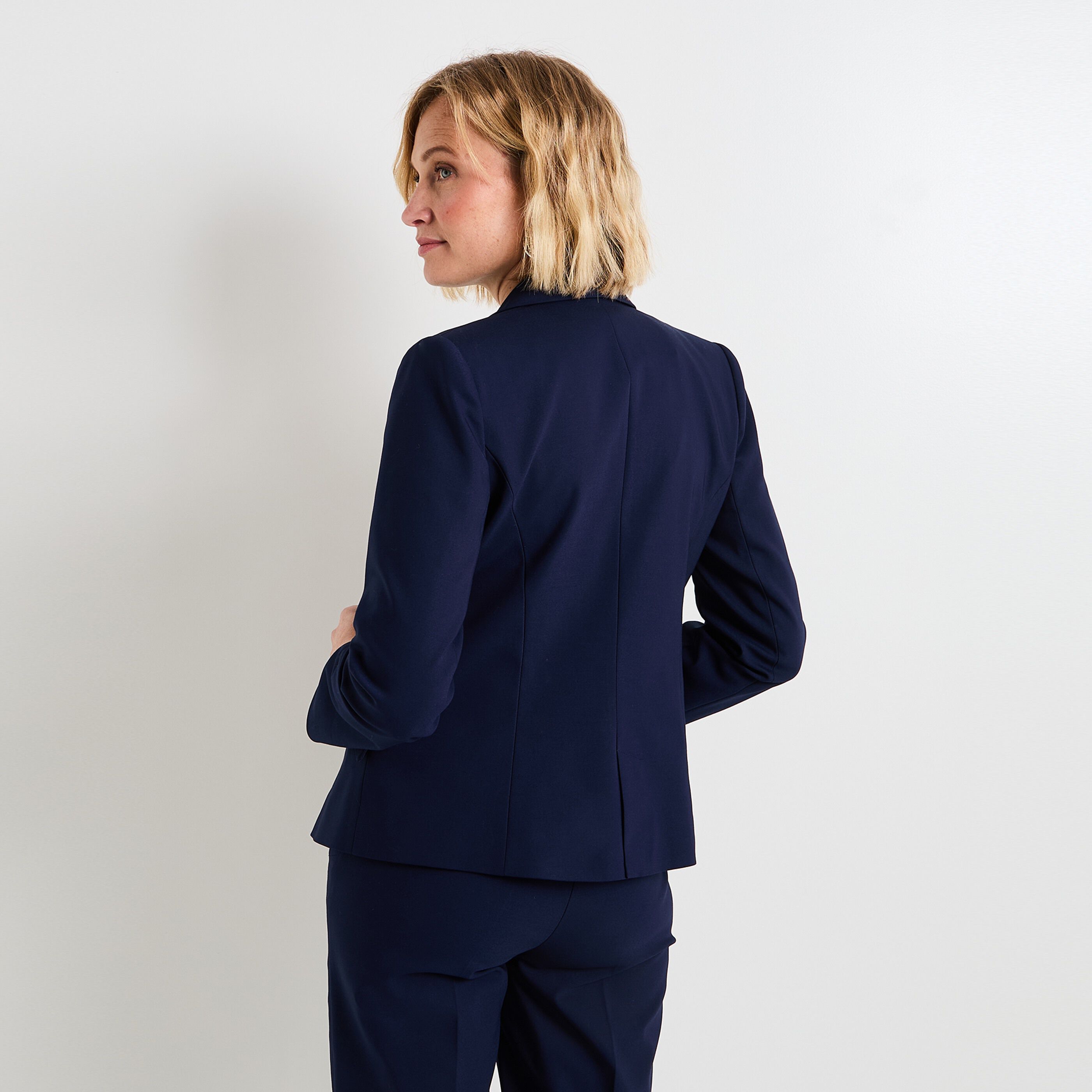 Blazer cintr&eacute; femme