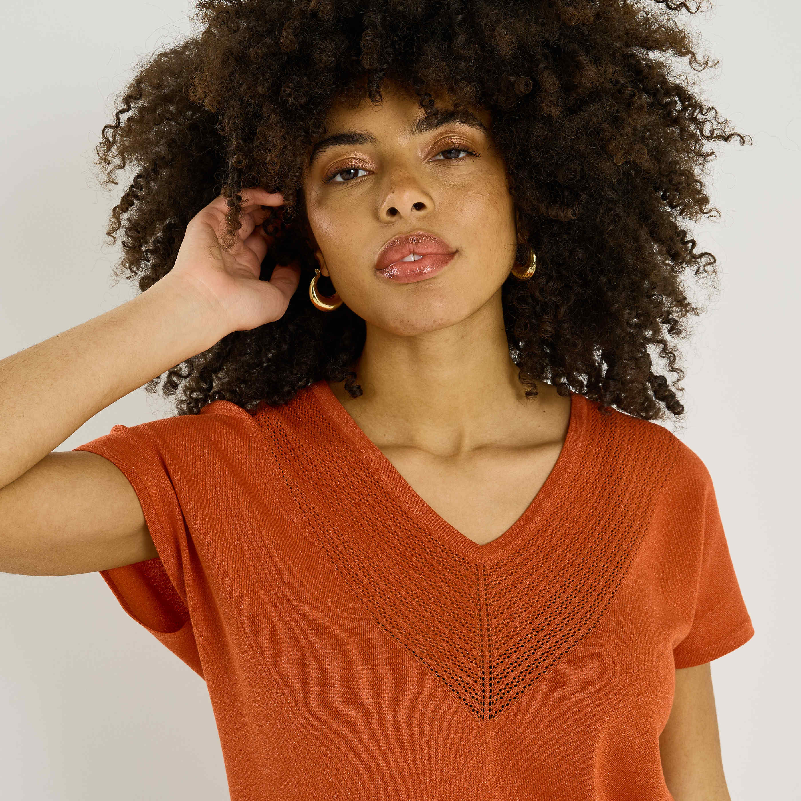 Pull brillant manches courtes femme