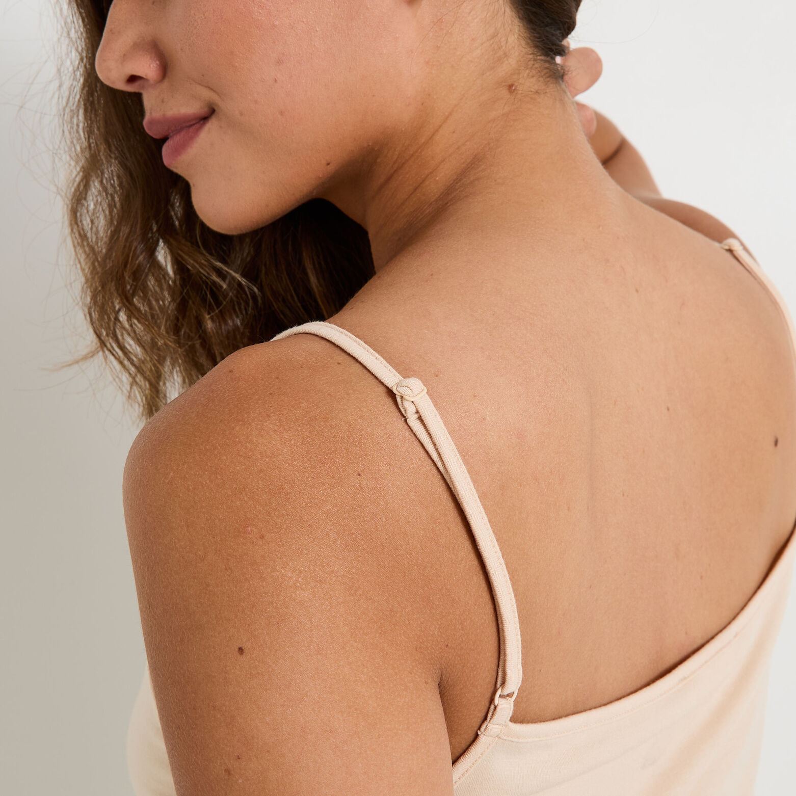 Fond de robe femme