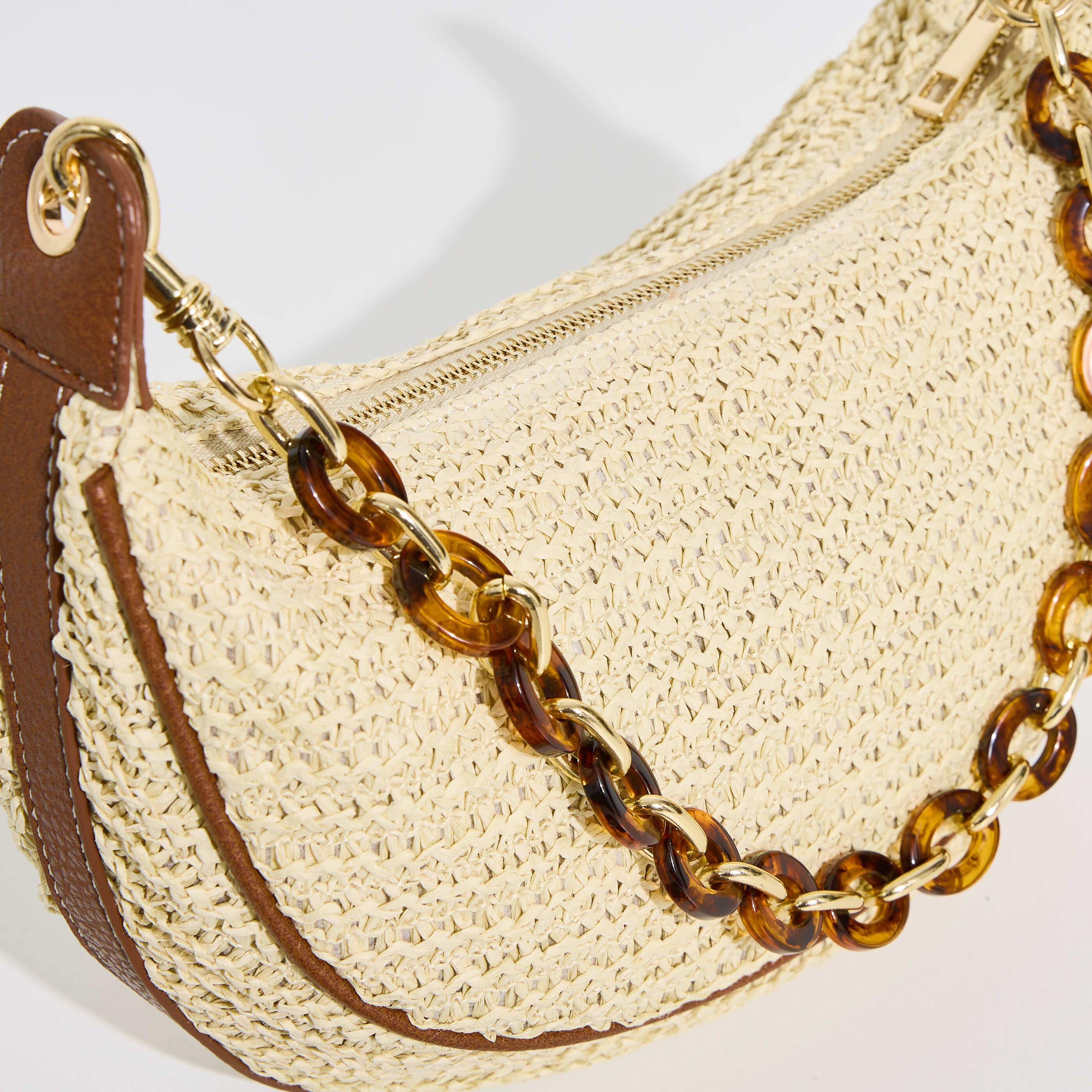 Sac forme demi-lune aspect paille femme
