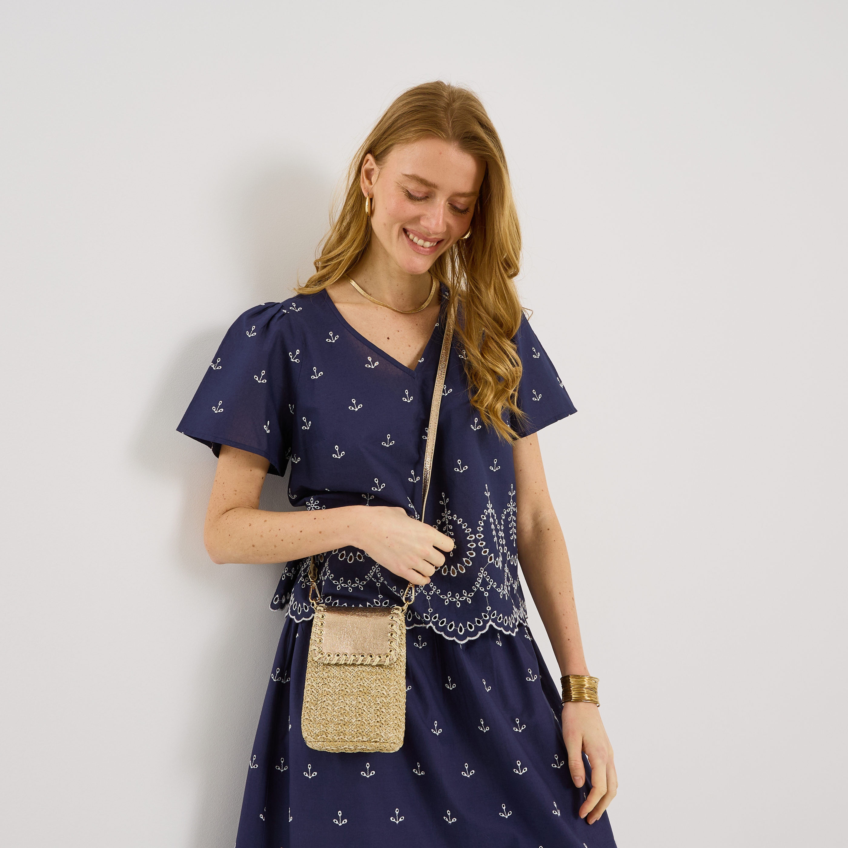 Pochette de t&eacute;l&eacute;phone avec rabat femme