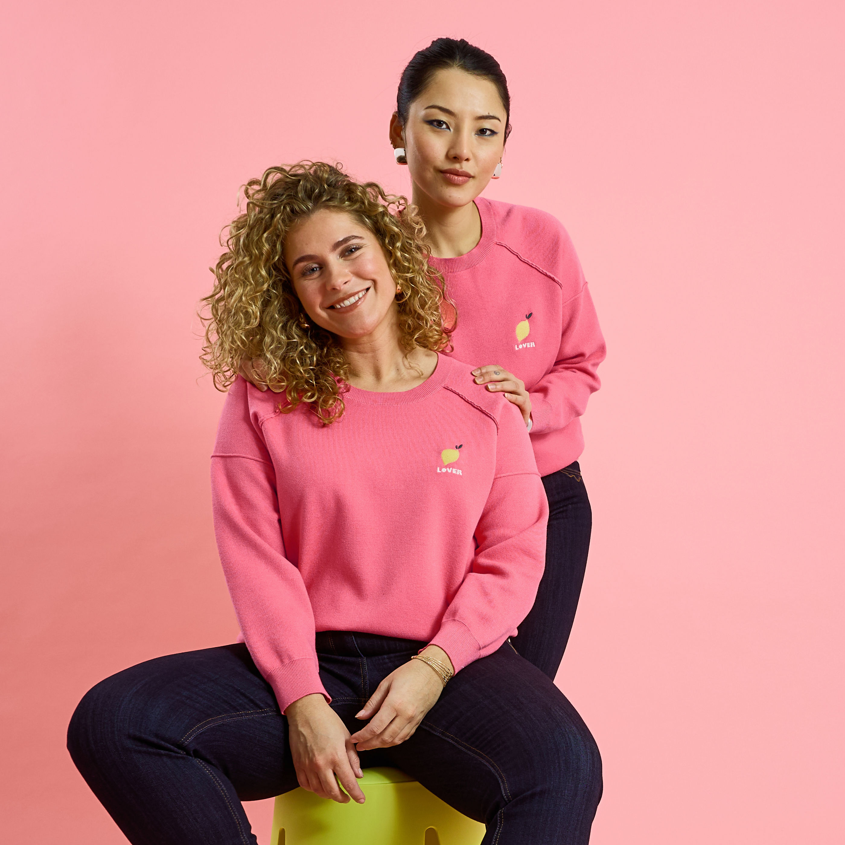 Pull col rond broderie citron femme