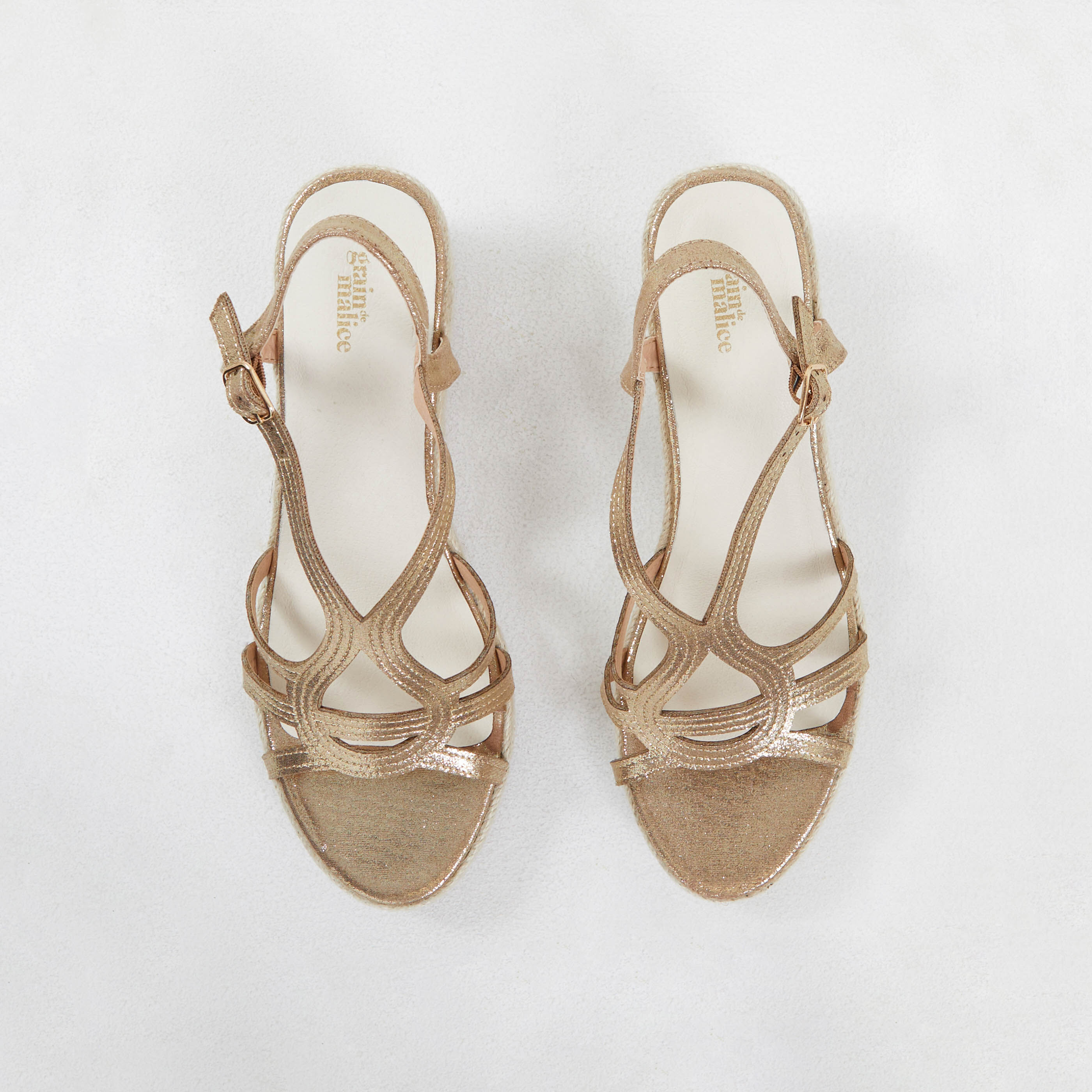 Sandale compens&eacute;e femme