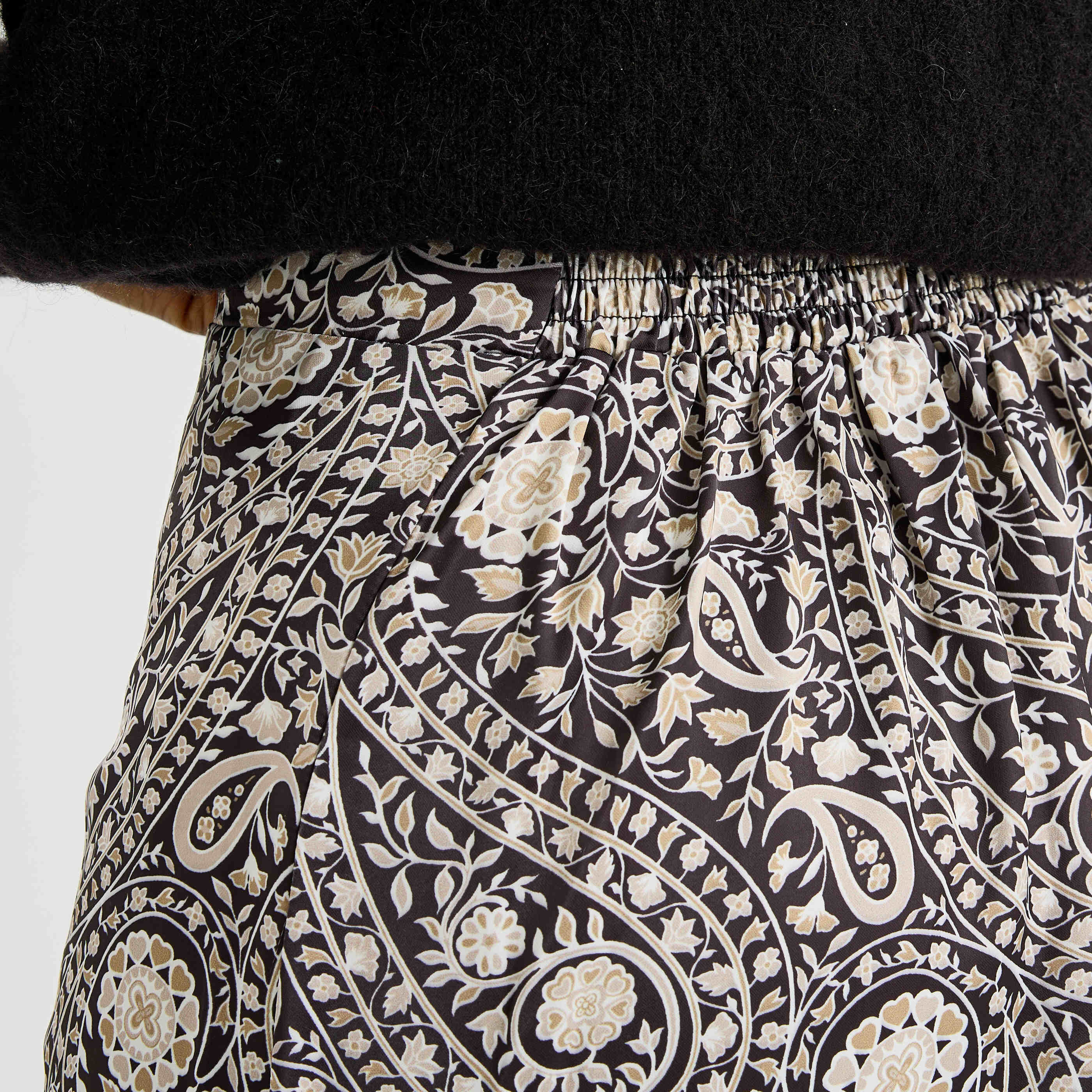 Jupe longue imprim&eacute;e en satin