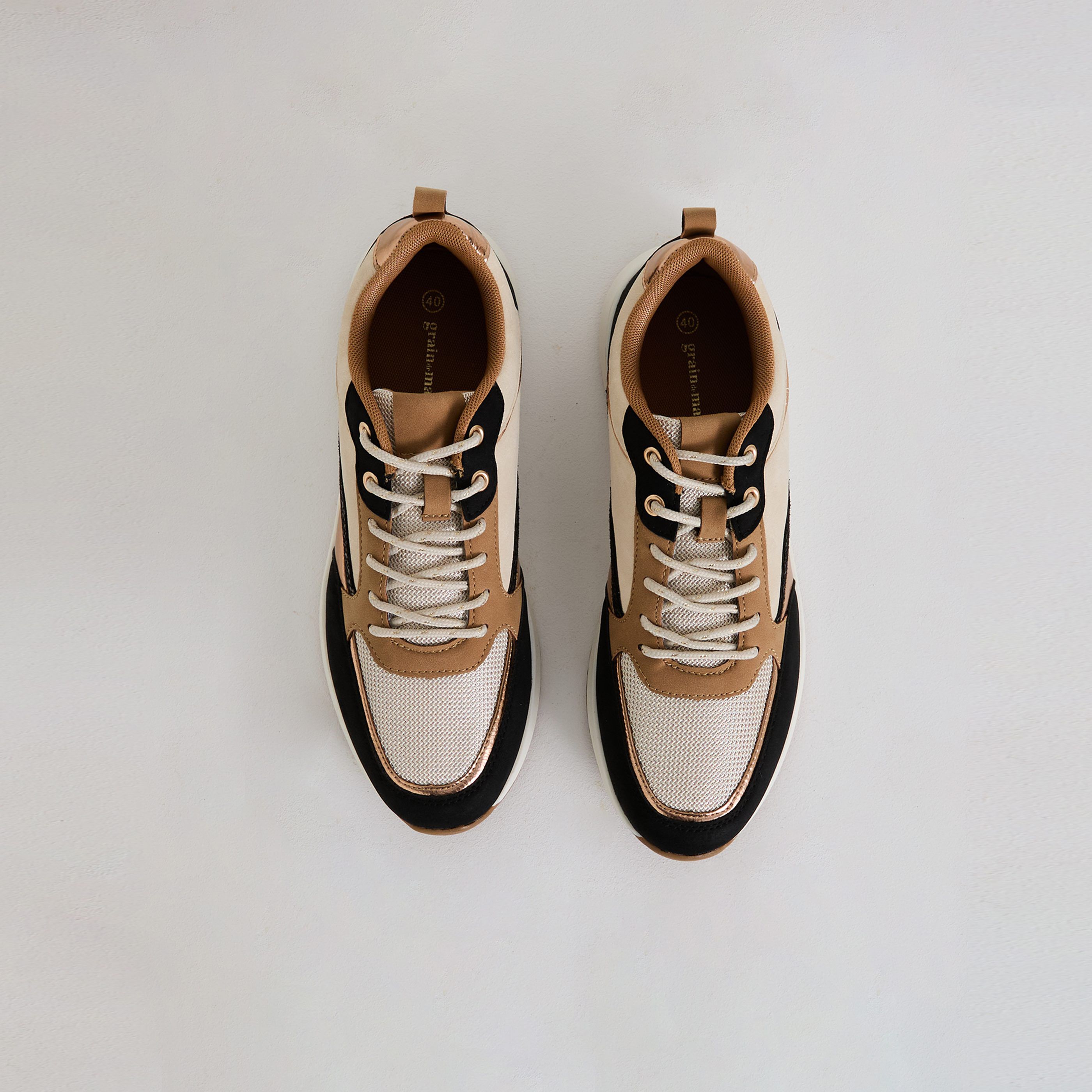 Baskets l&eacute;g&egrave;res femme