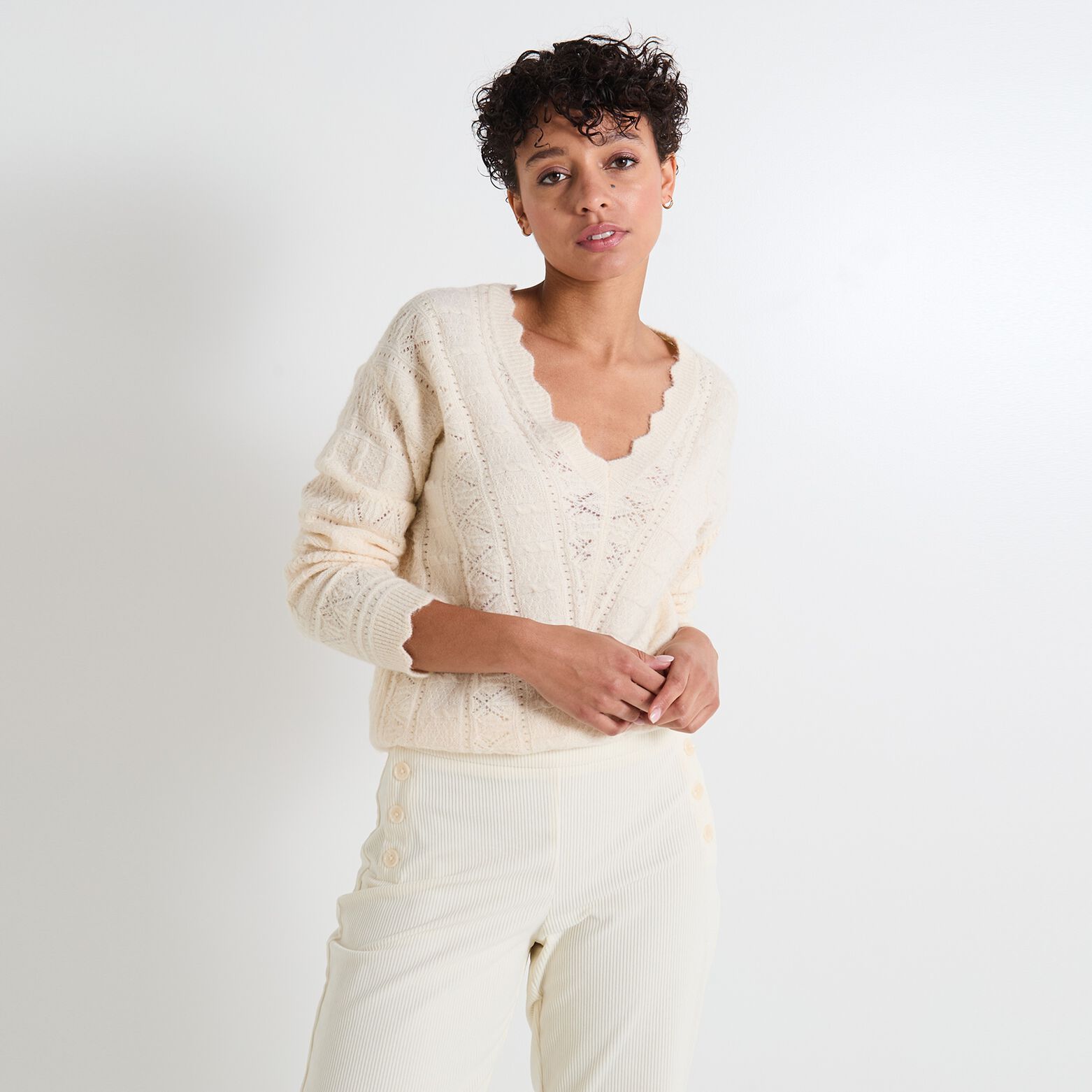 Pull col V femme