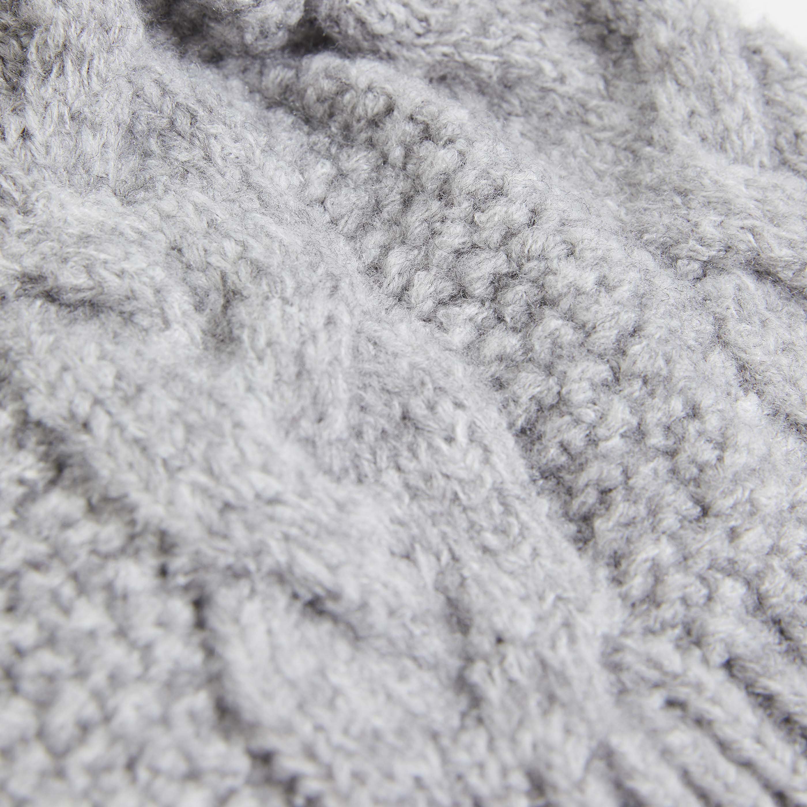 Bonnet torsad&eacute; femme