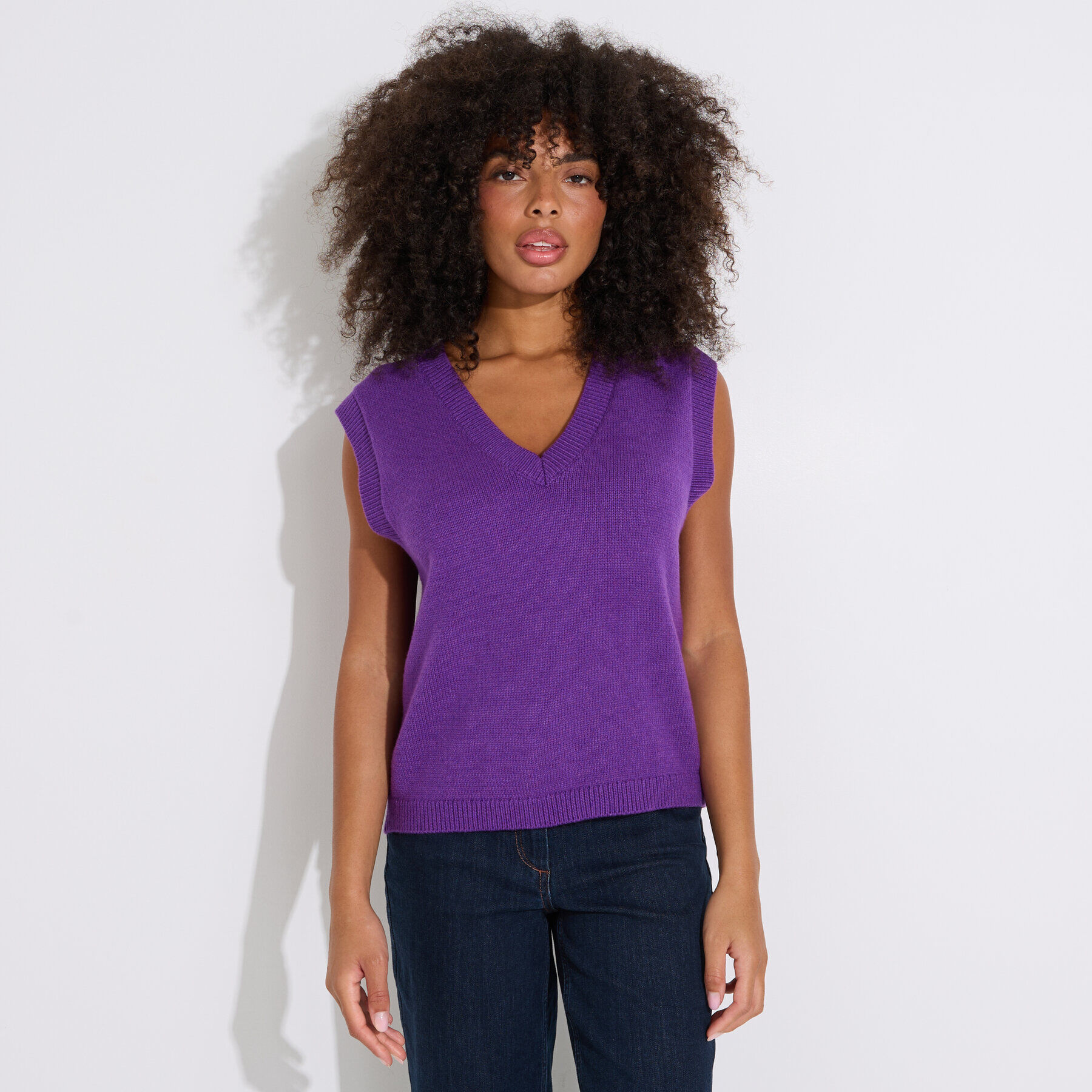 Pull sans manches col V femme