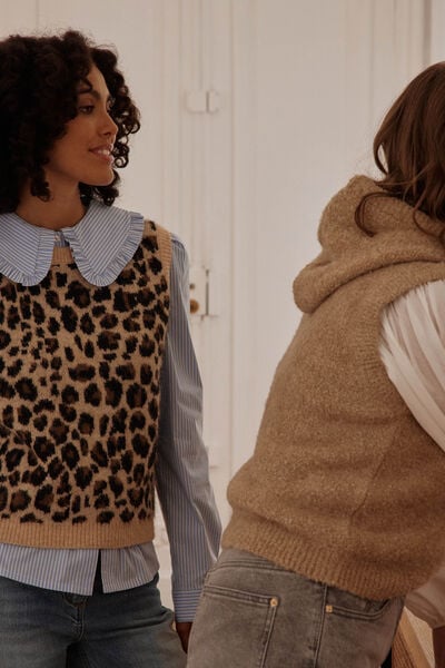 Pull sans manches léopard femme