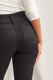 Jean raccourci taille haute femme