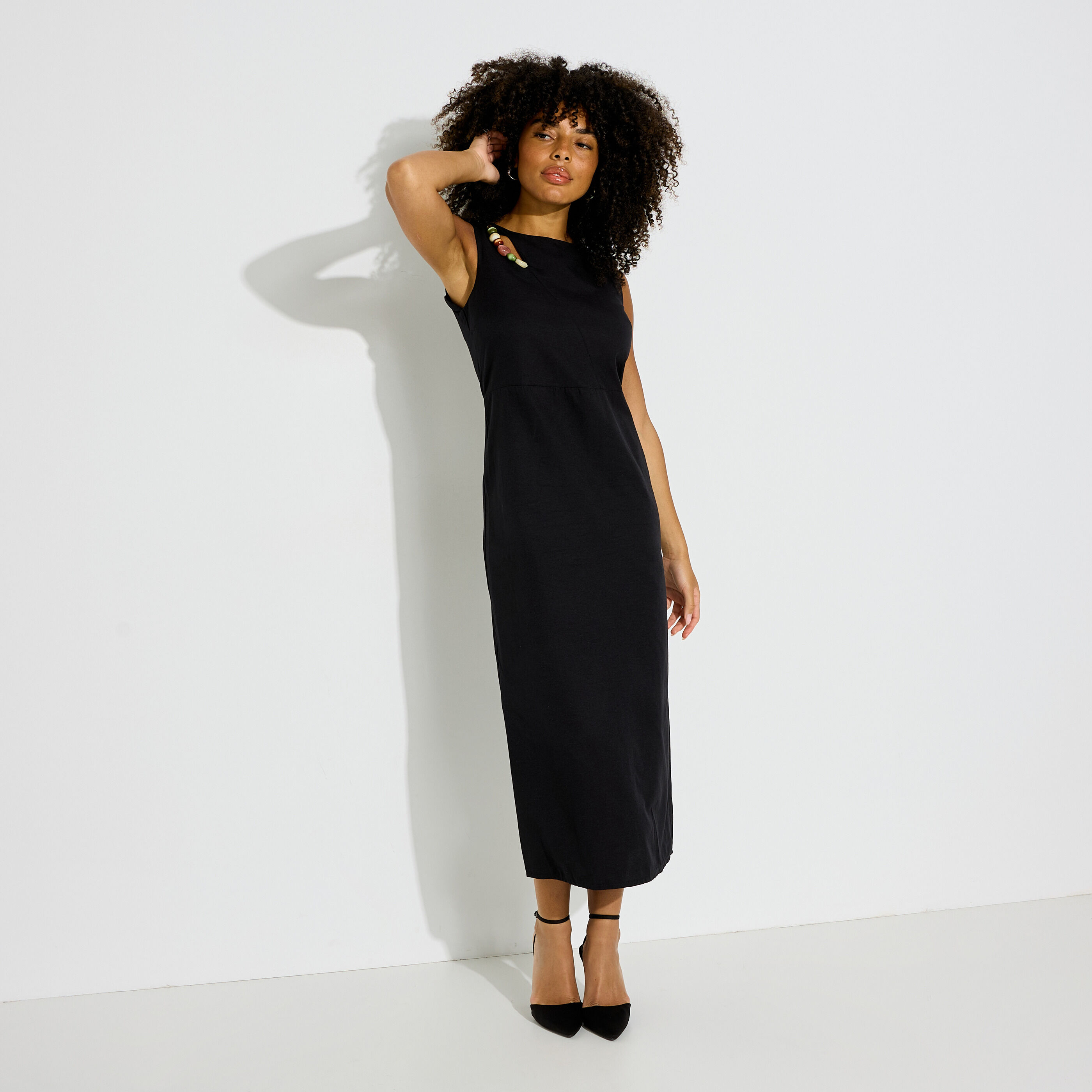 Robe longue sans manches 
