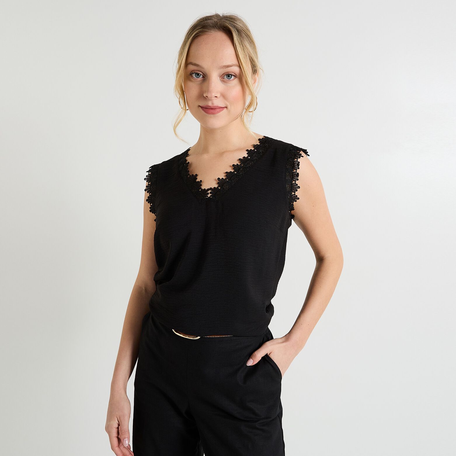 Blouse sans manches femme