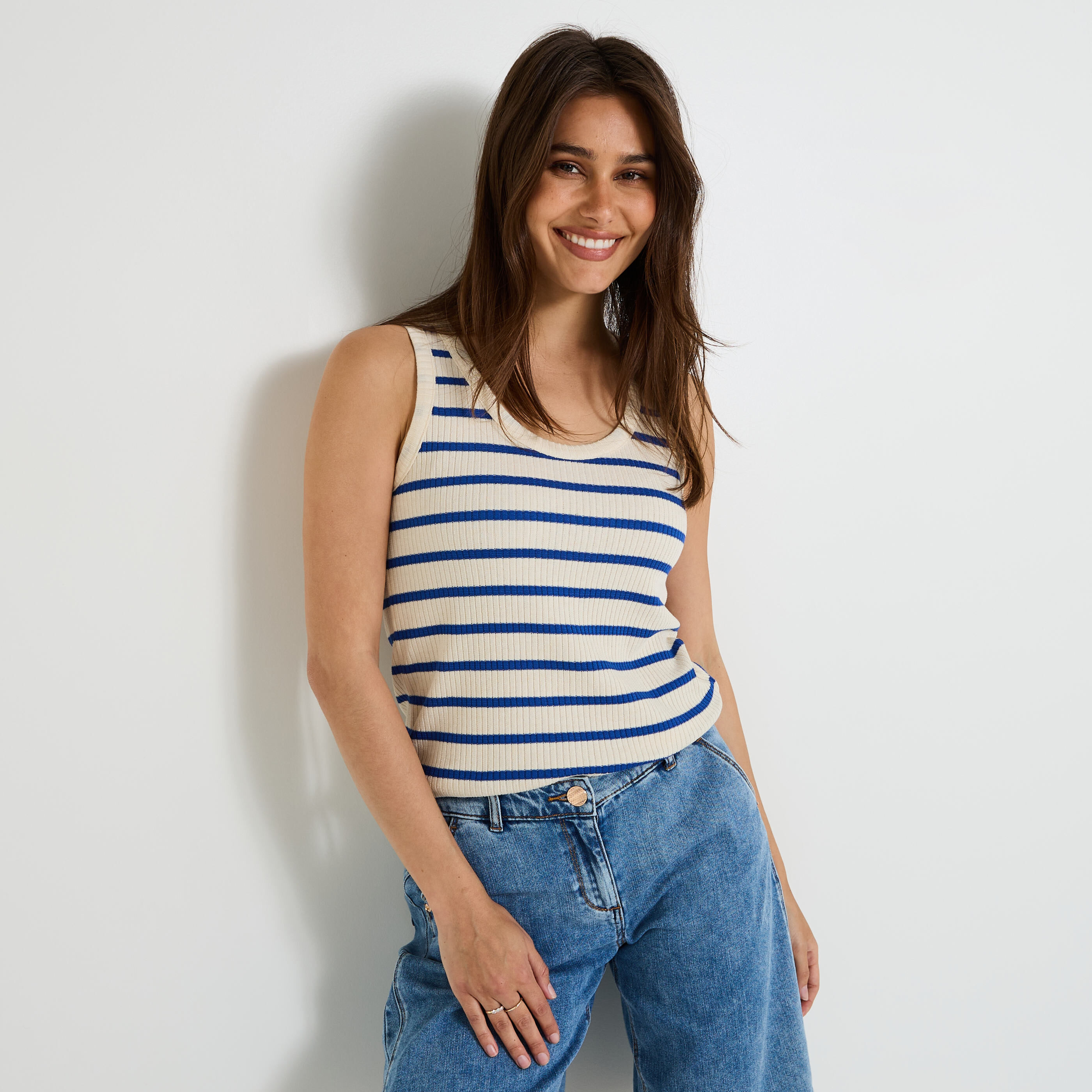 D&eacute;bardeur ray&eacute; en maille femme