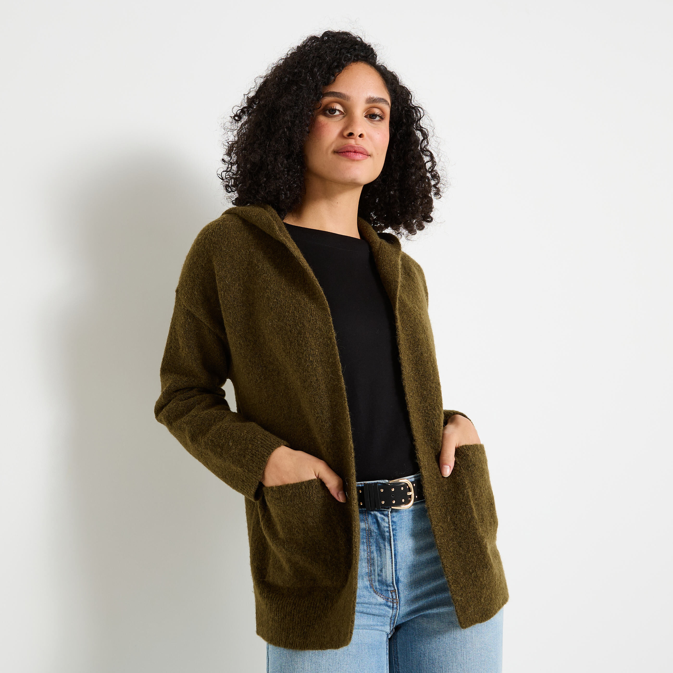 Gilet mi-long &agrave; capuche femme