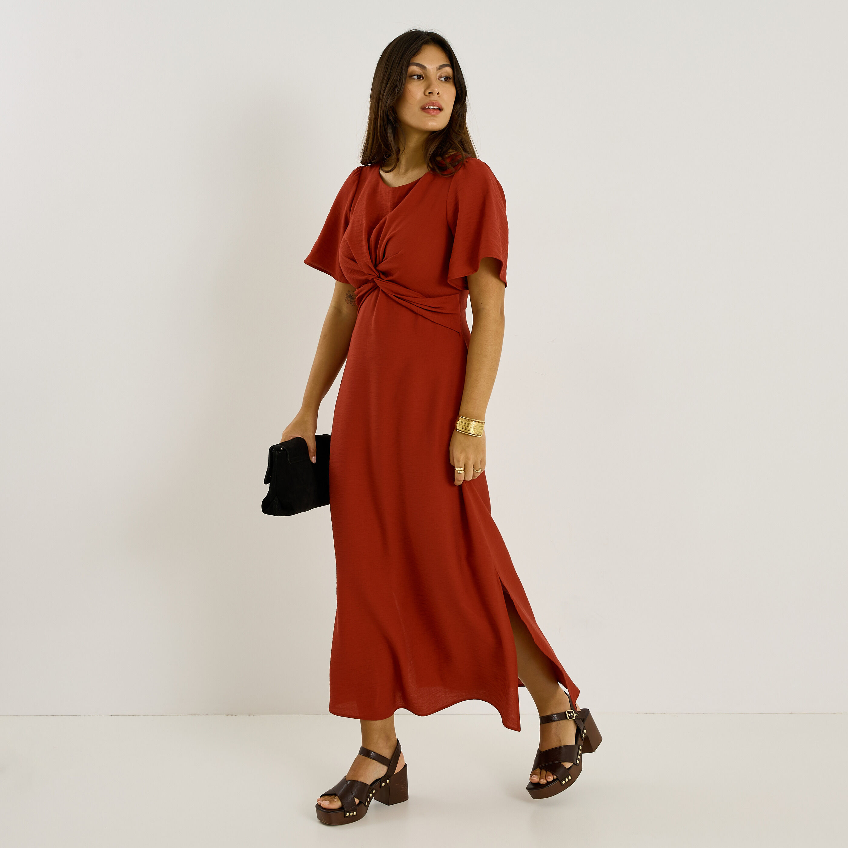 Robe longue habill&eacute;e unie &agrave; fentes