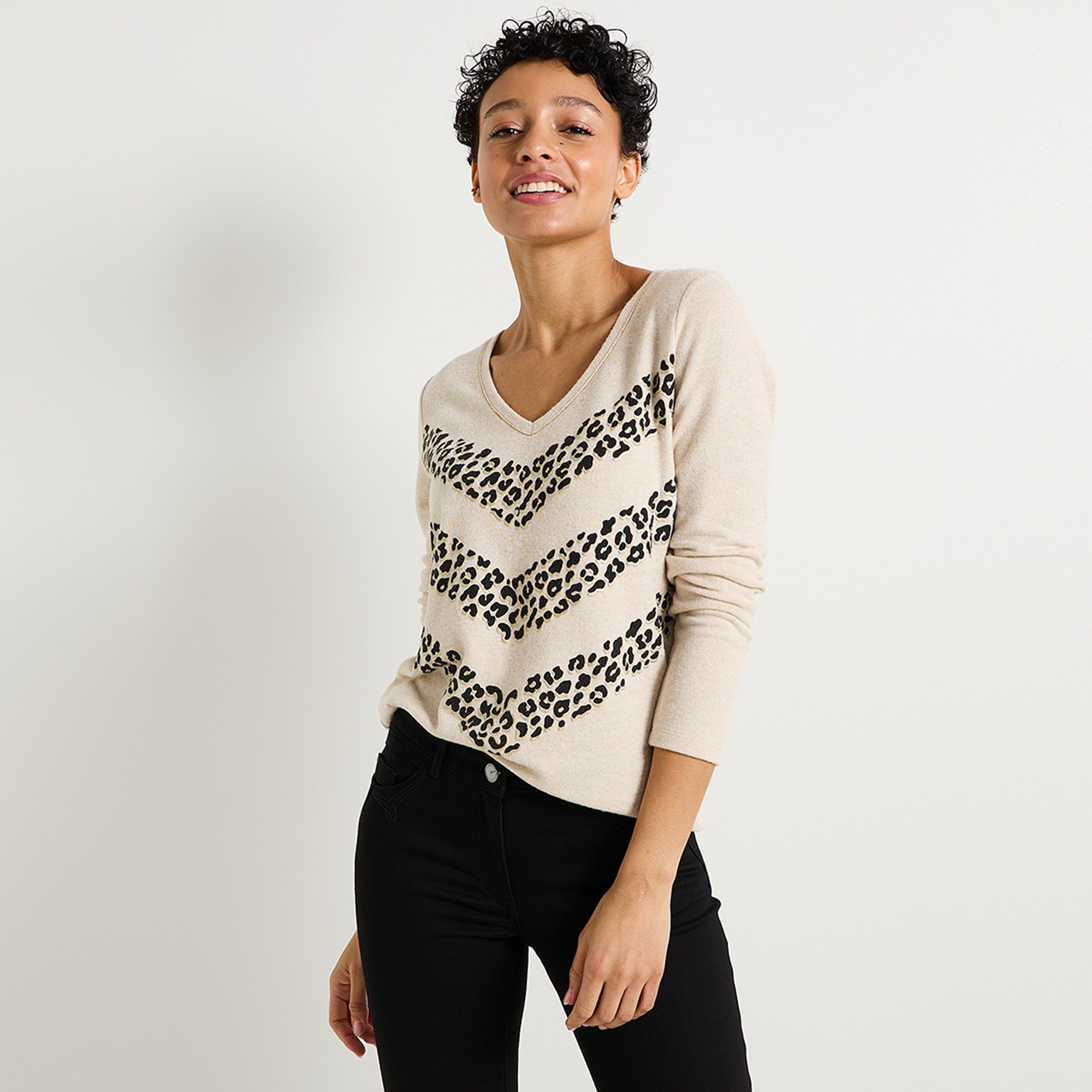 Pull col V femme