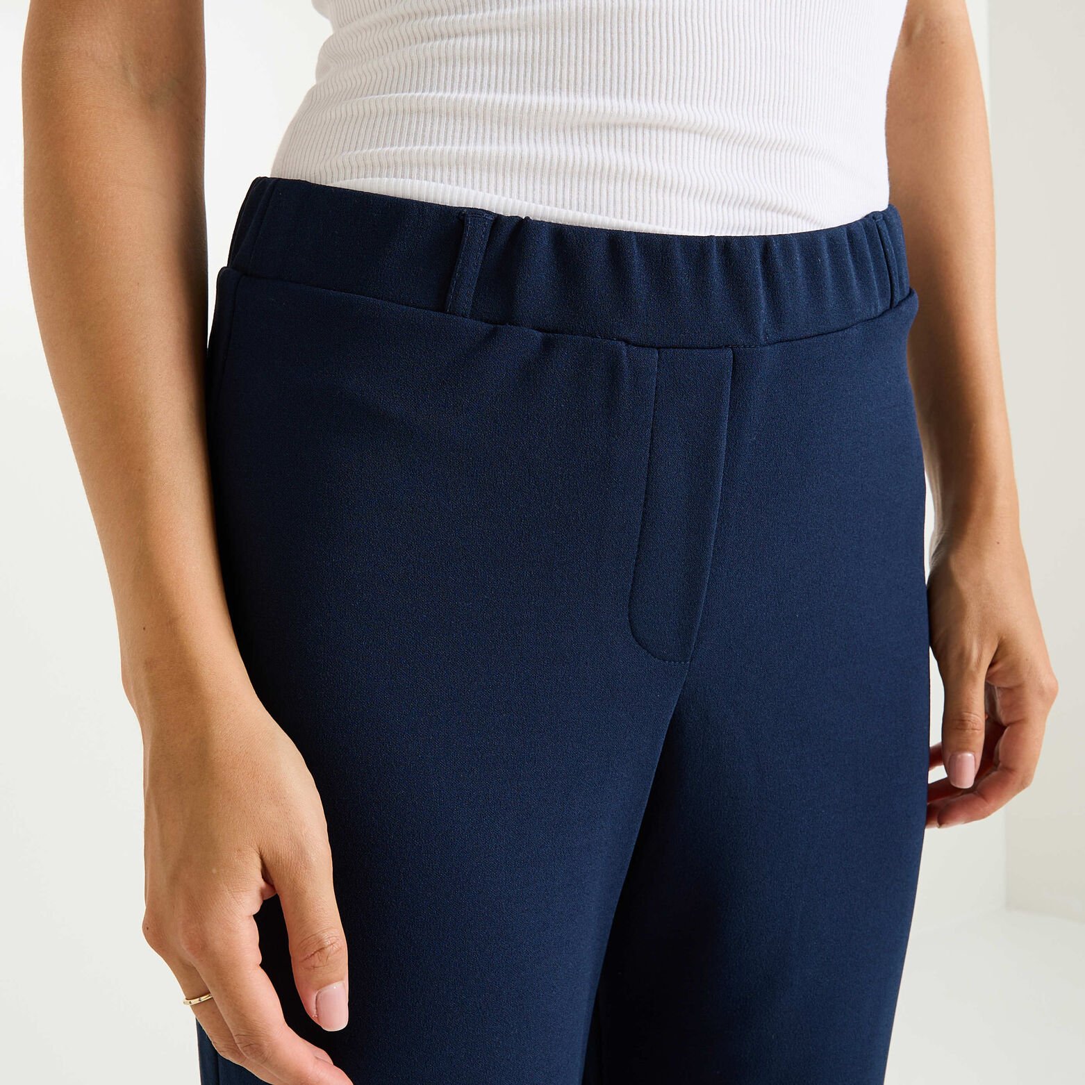 Pantalon fluide en maille femme