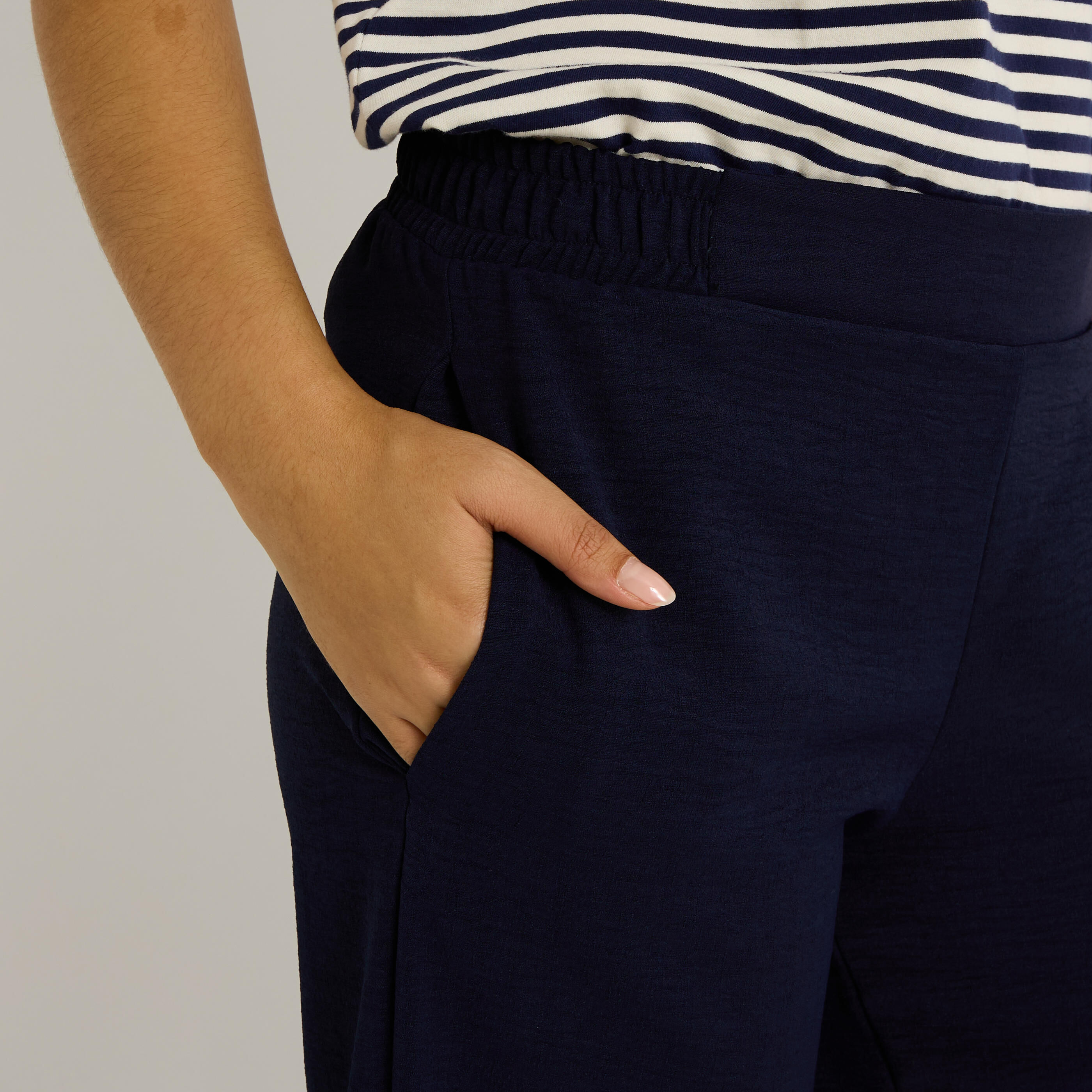 Pantalon fluide taille &eacute;lastiqu&eacute;e femme