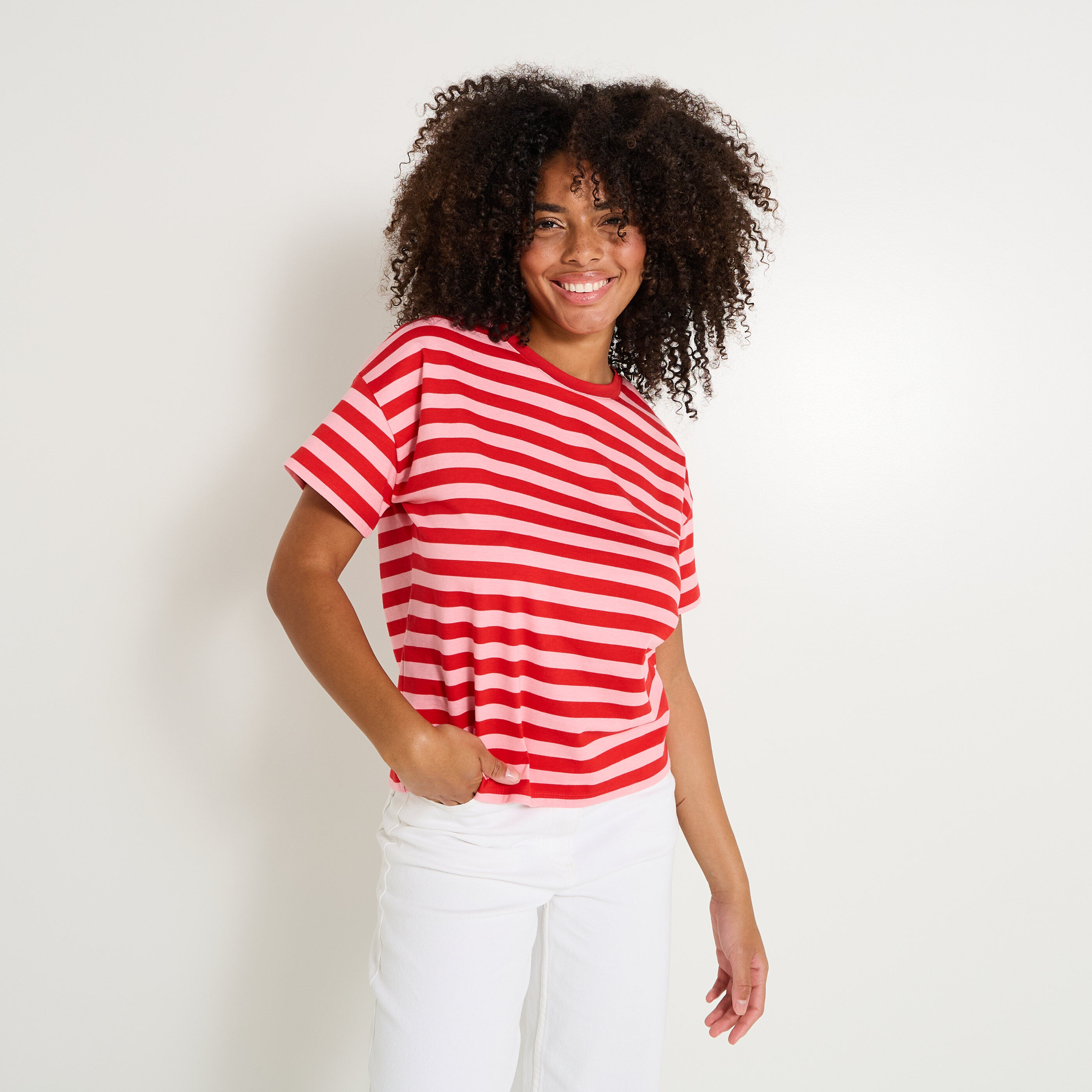 T shirt ray&eacute; col rond femme