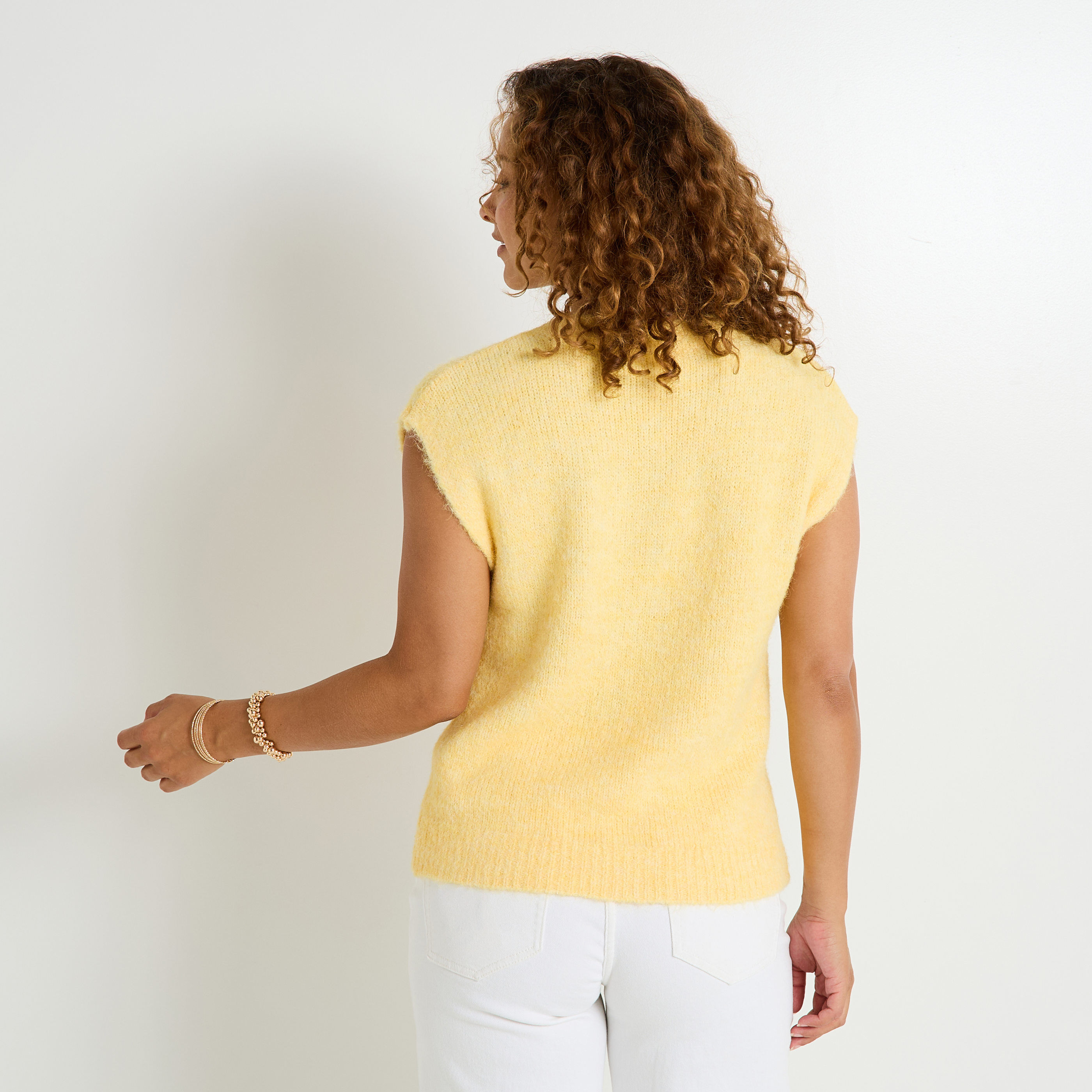 Pull sans manches col V femme