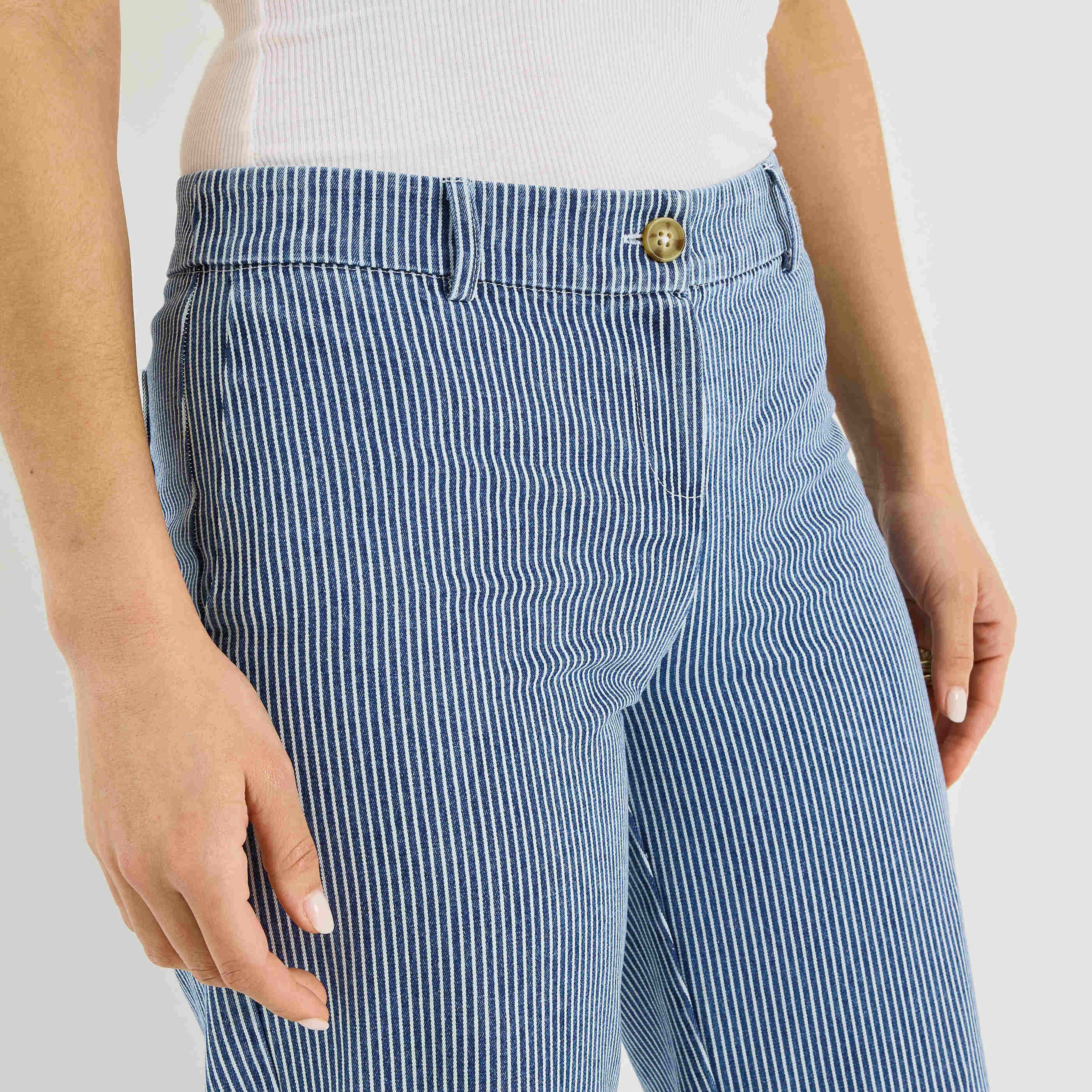 Pantalon &agrave; rayures verticales femme