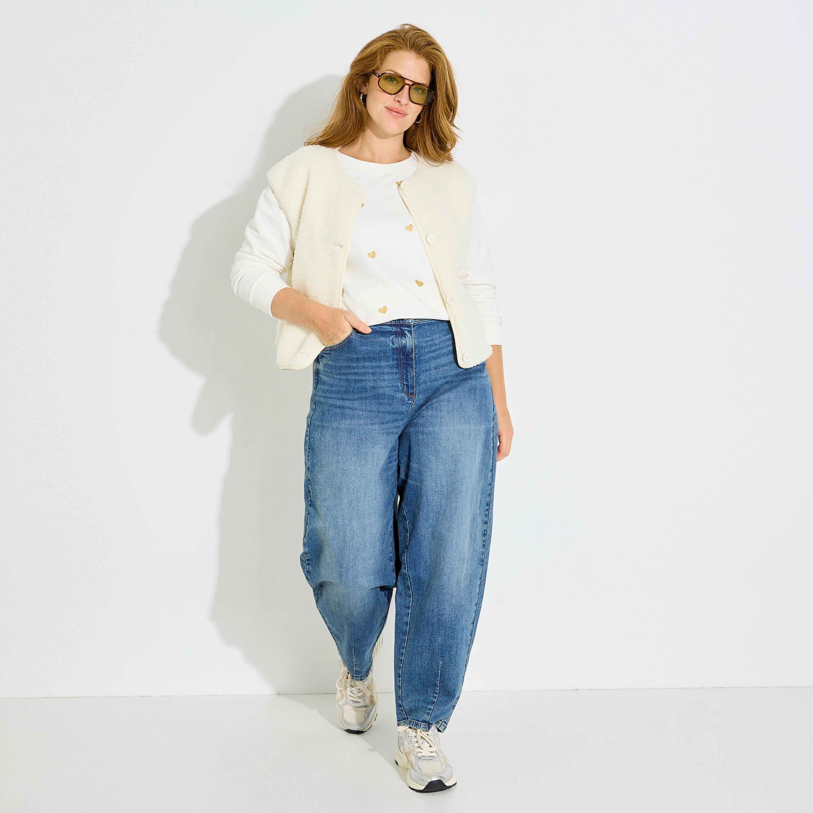 Sweat c&oelig;urs brod&eacute;s femme