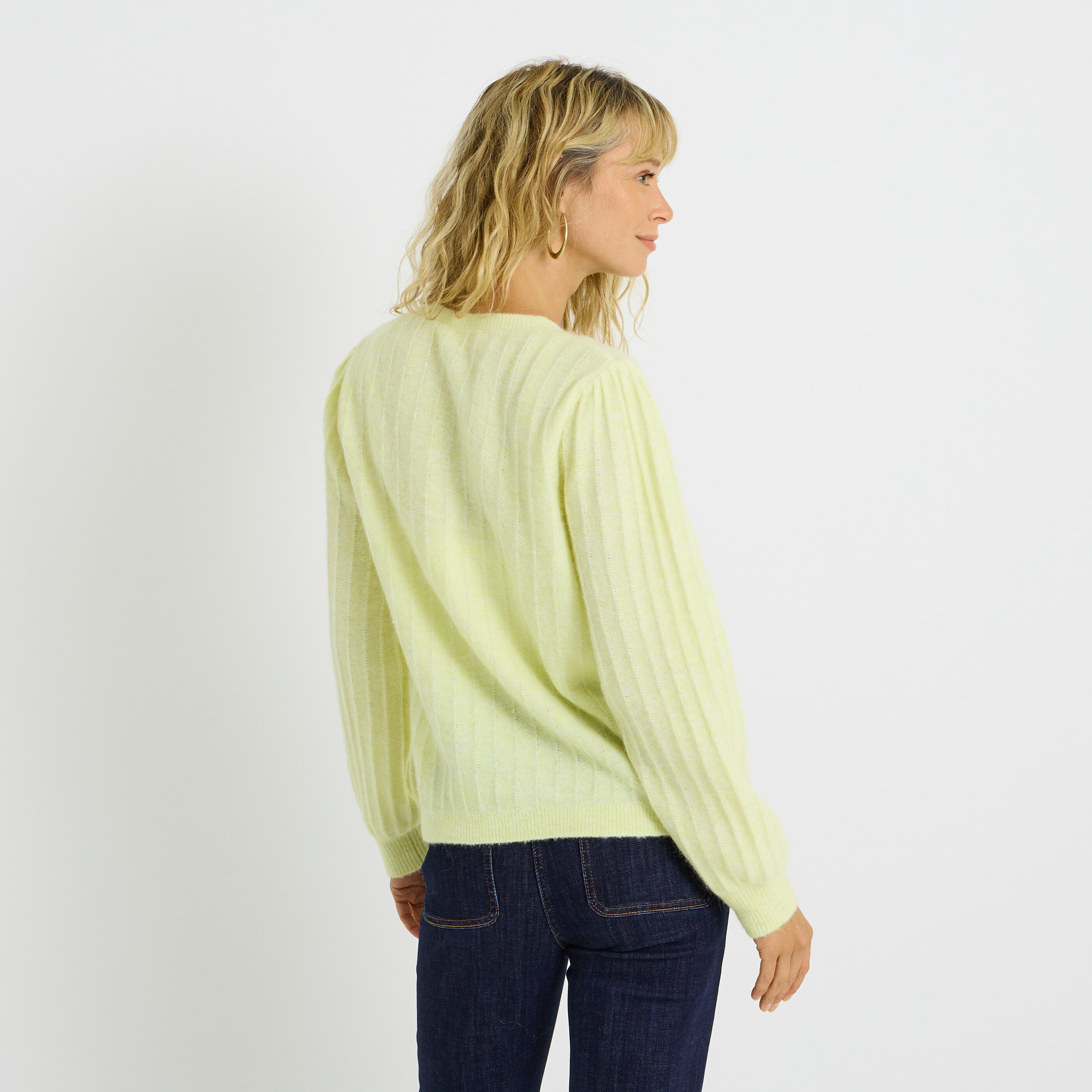 Gilet boutonn&eacute; en maille premium femme