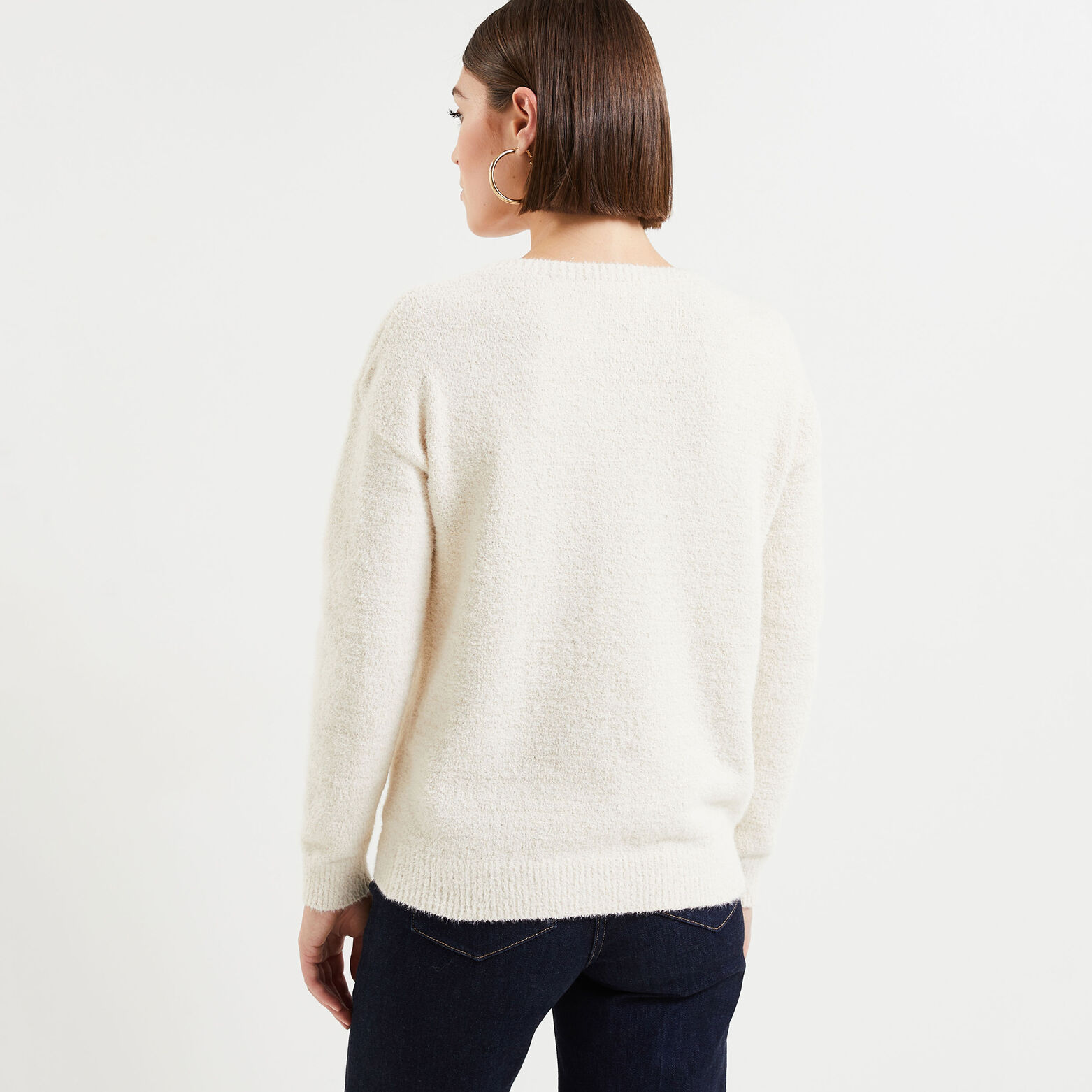 Pull fluffy col V femme