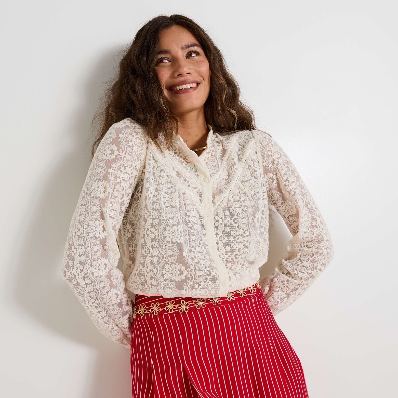 Chemise brodée femme