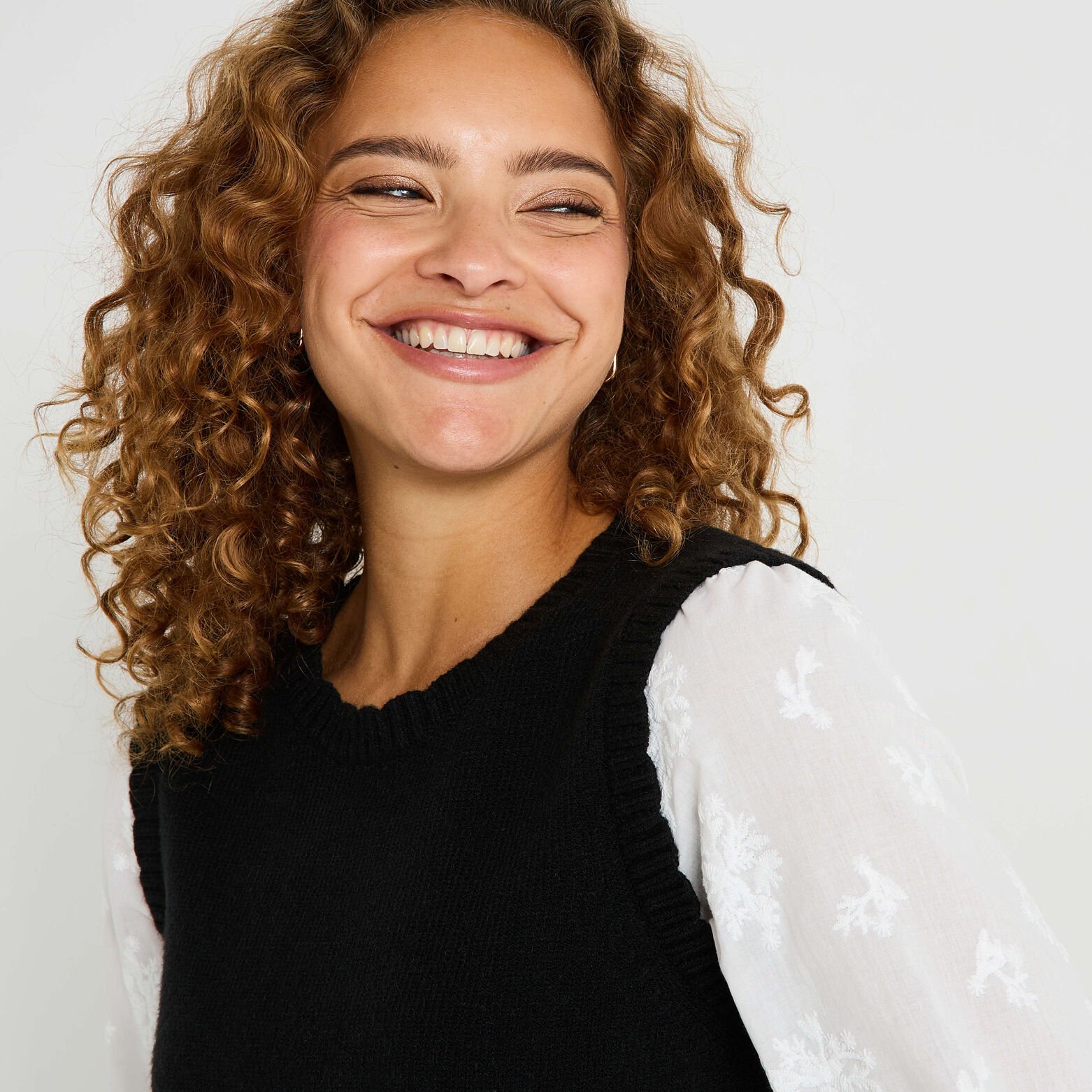 Pull bi-matière col rond femme