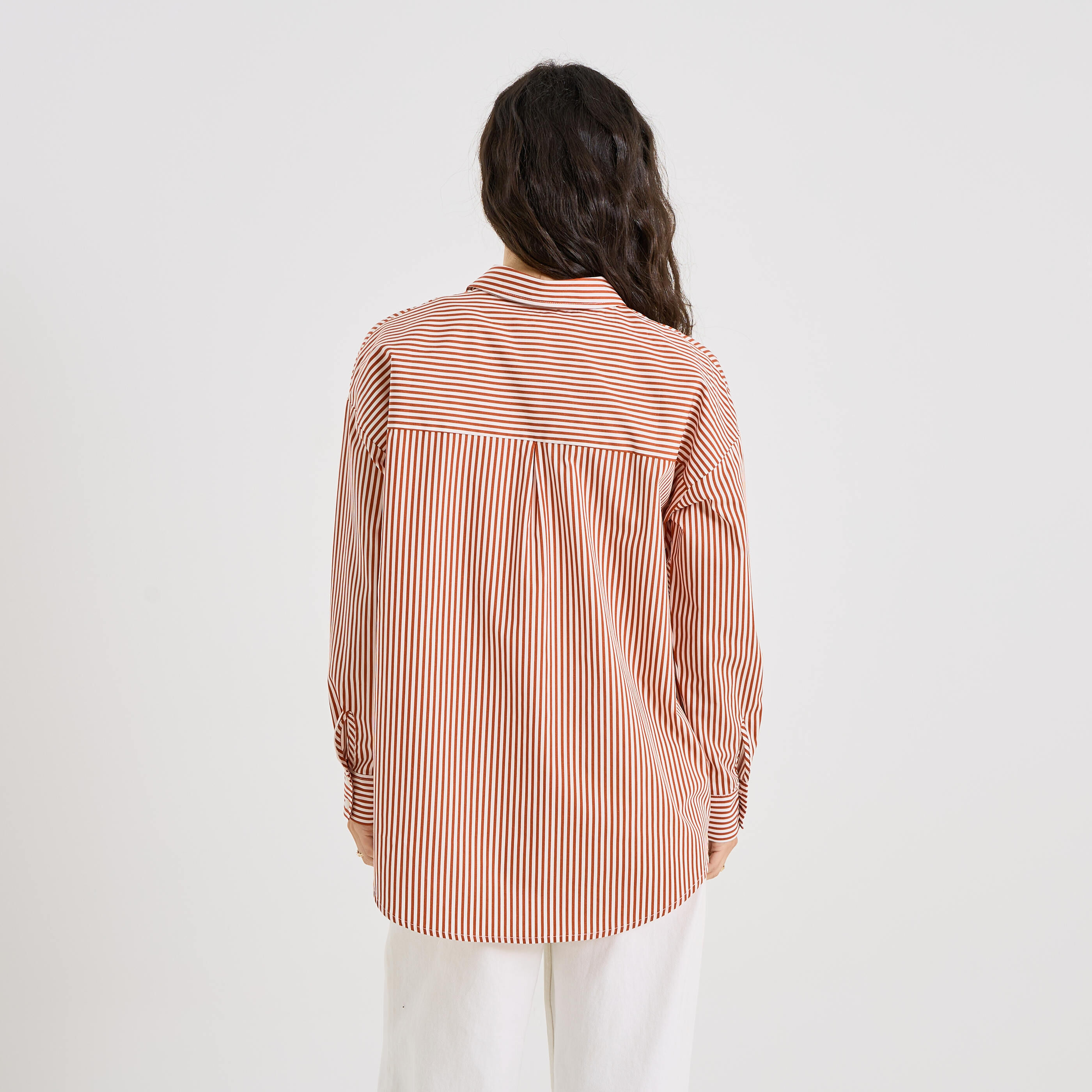 Chemise ray&eacute;e avec broderie femme