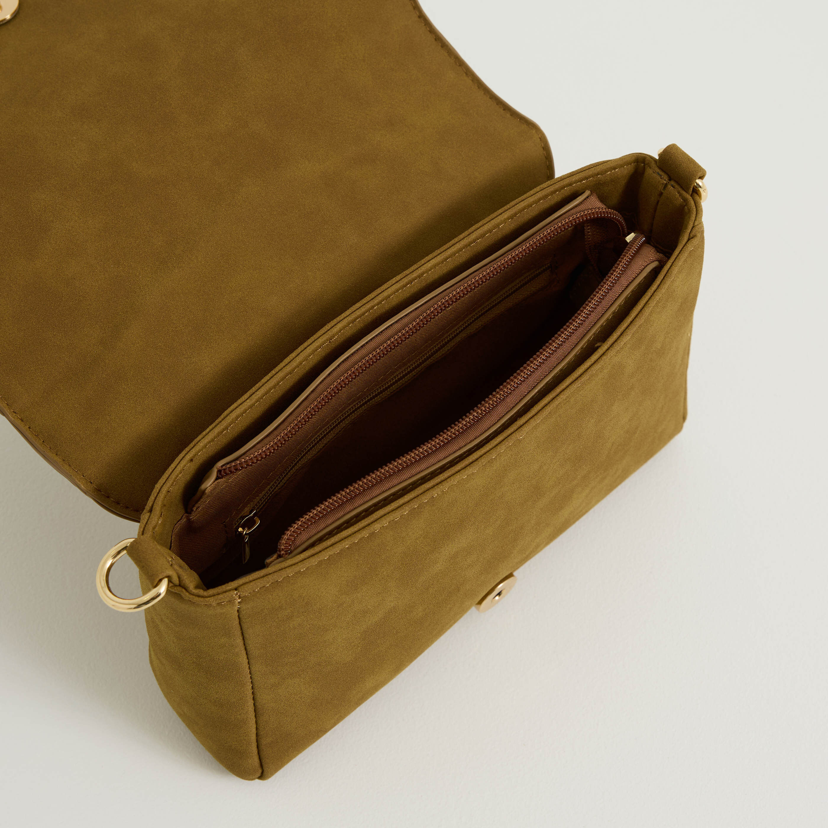 Sac &agrave; rabat tress&eacute; femme