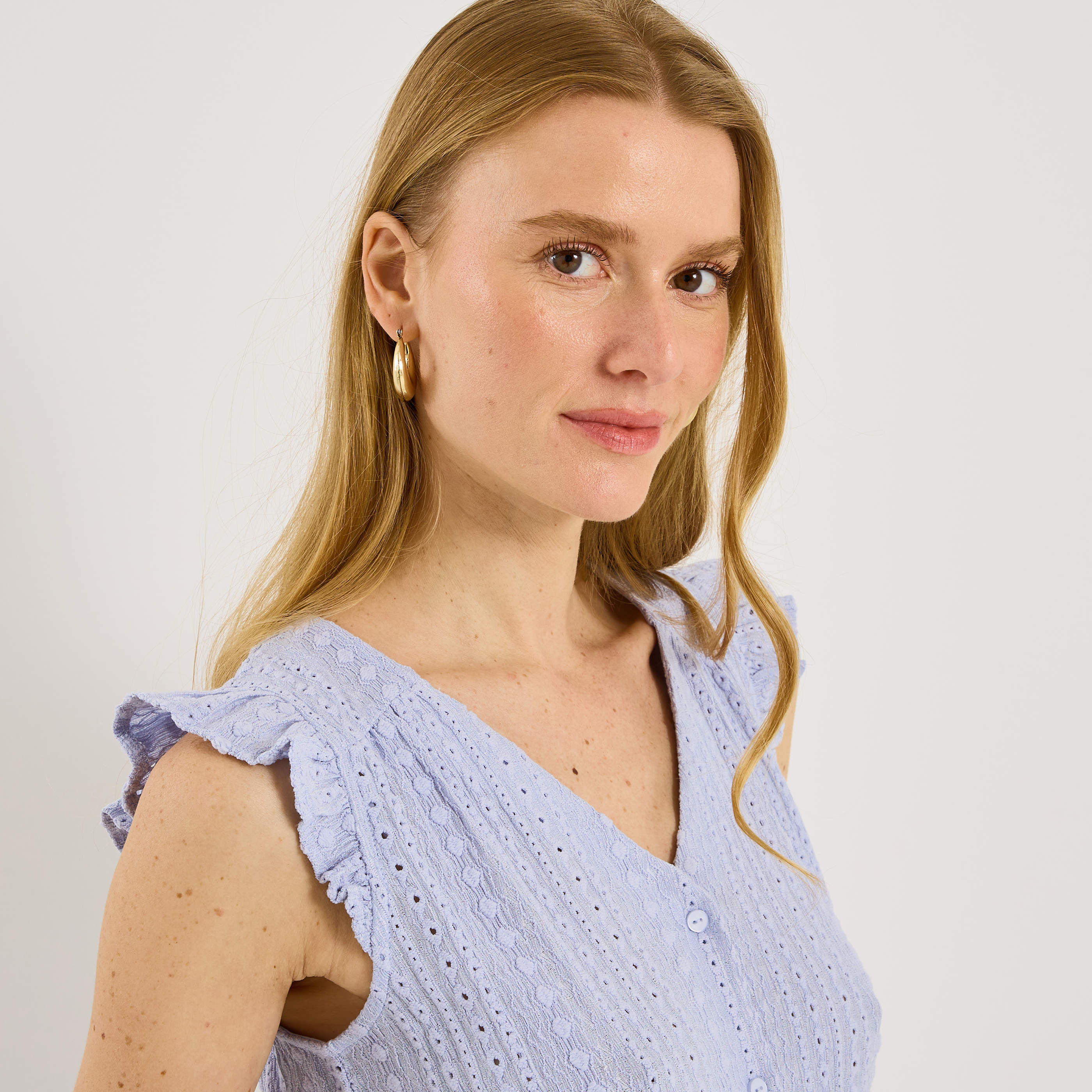 D&eacute;bardeur maille ajour&eacute;e femme