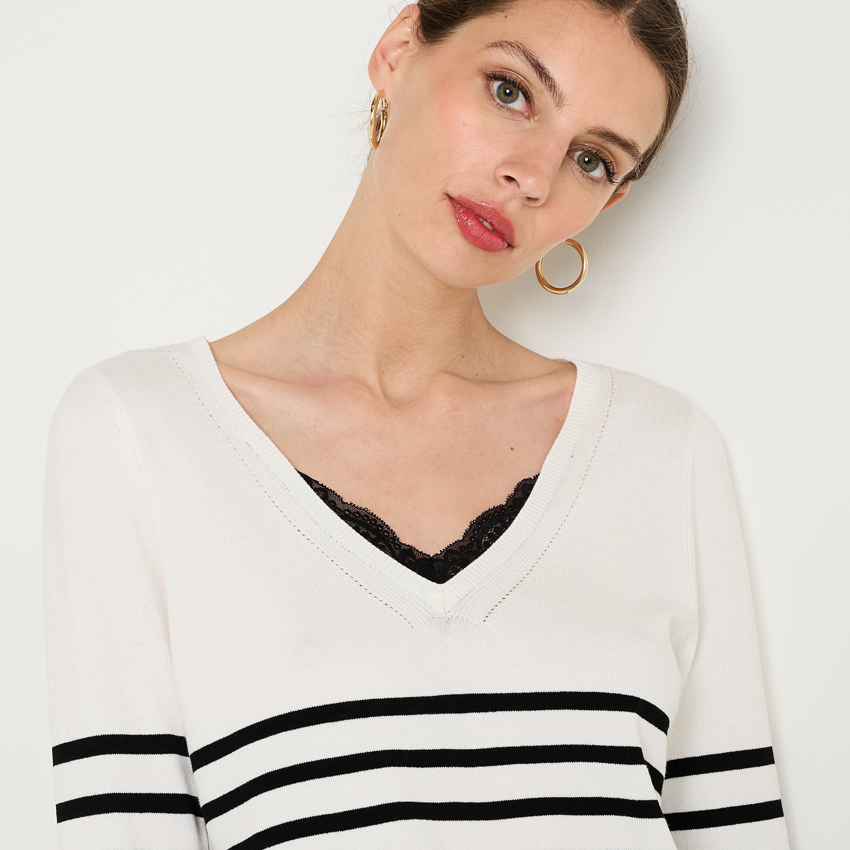 Pull col V femme