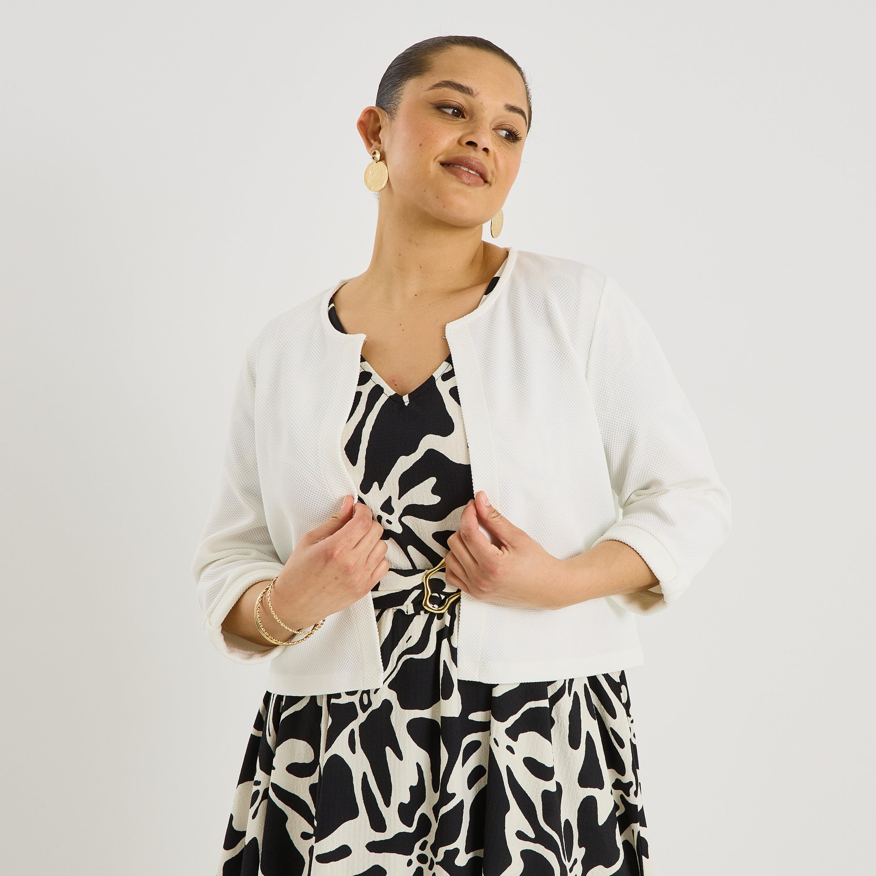 Bol&eacute;ro en maille textur&eacute;e femme