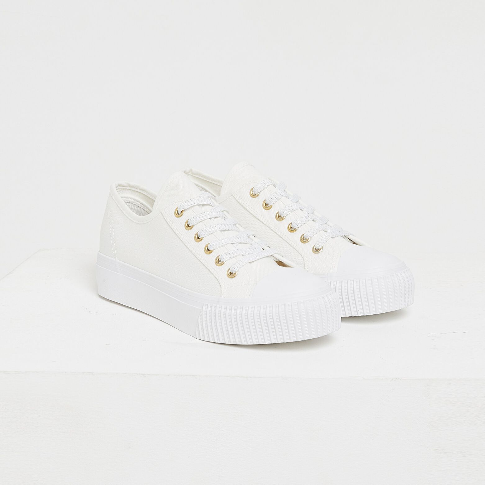 Baskets en toile femme