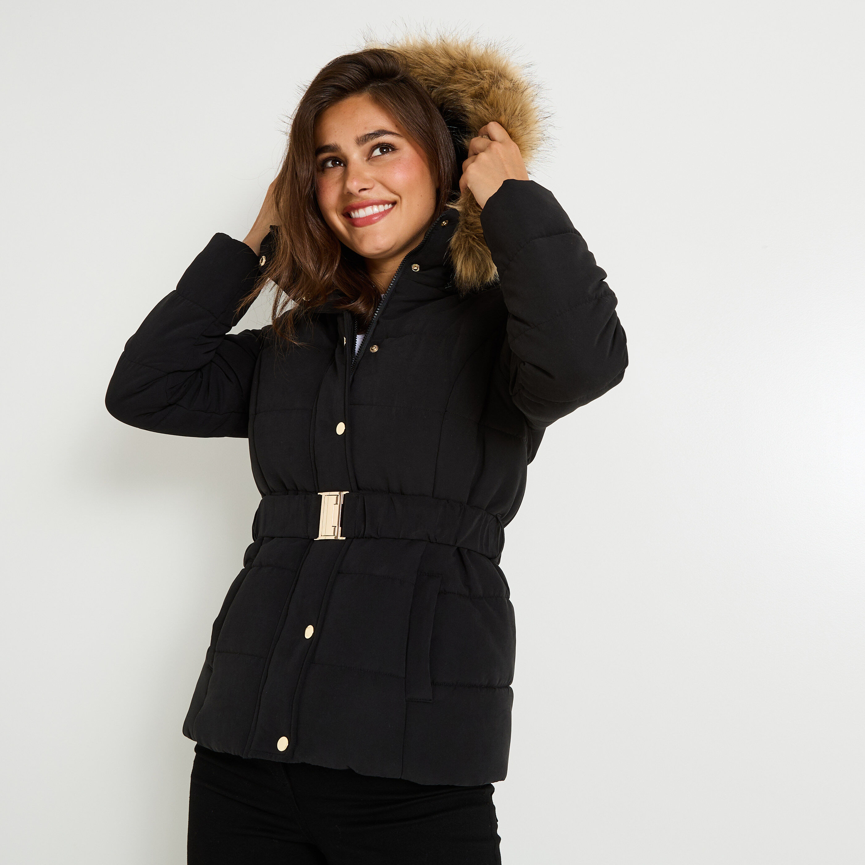 Doudoune courte ceintur&eacute;e femme