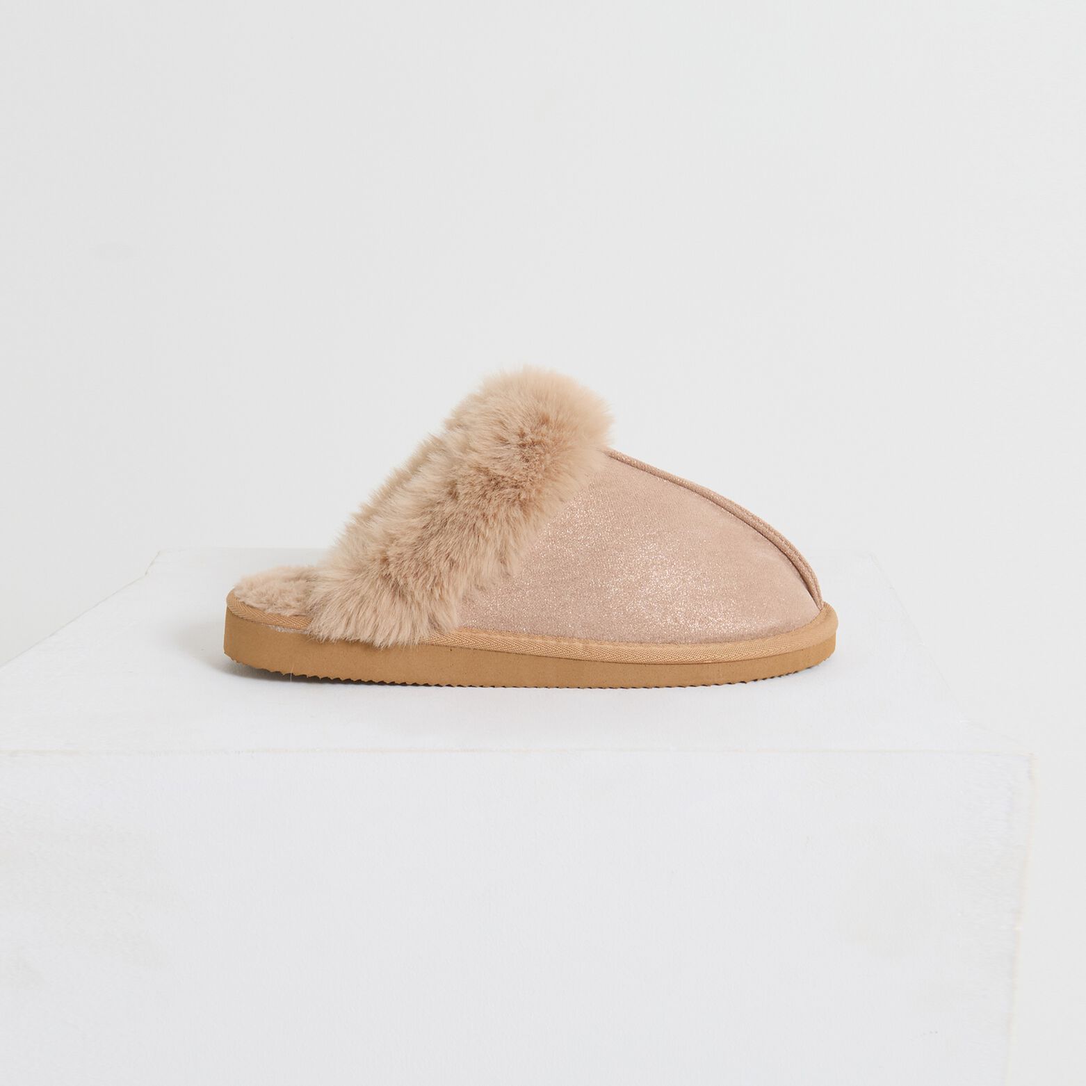 Chaussons doux femme