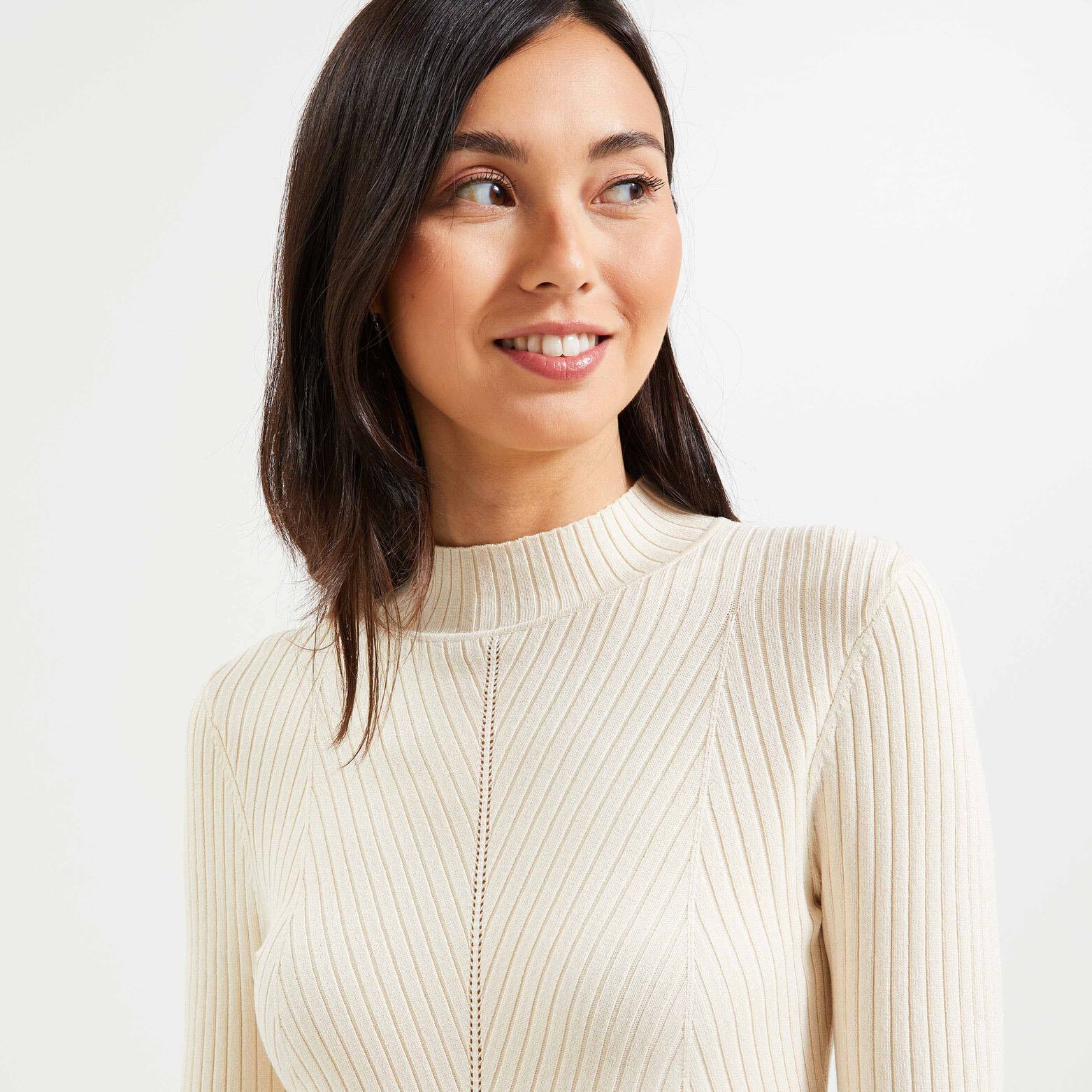 Pull fin côtelé femme