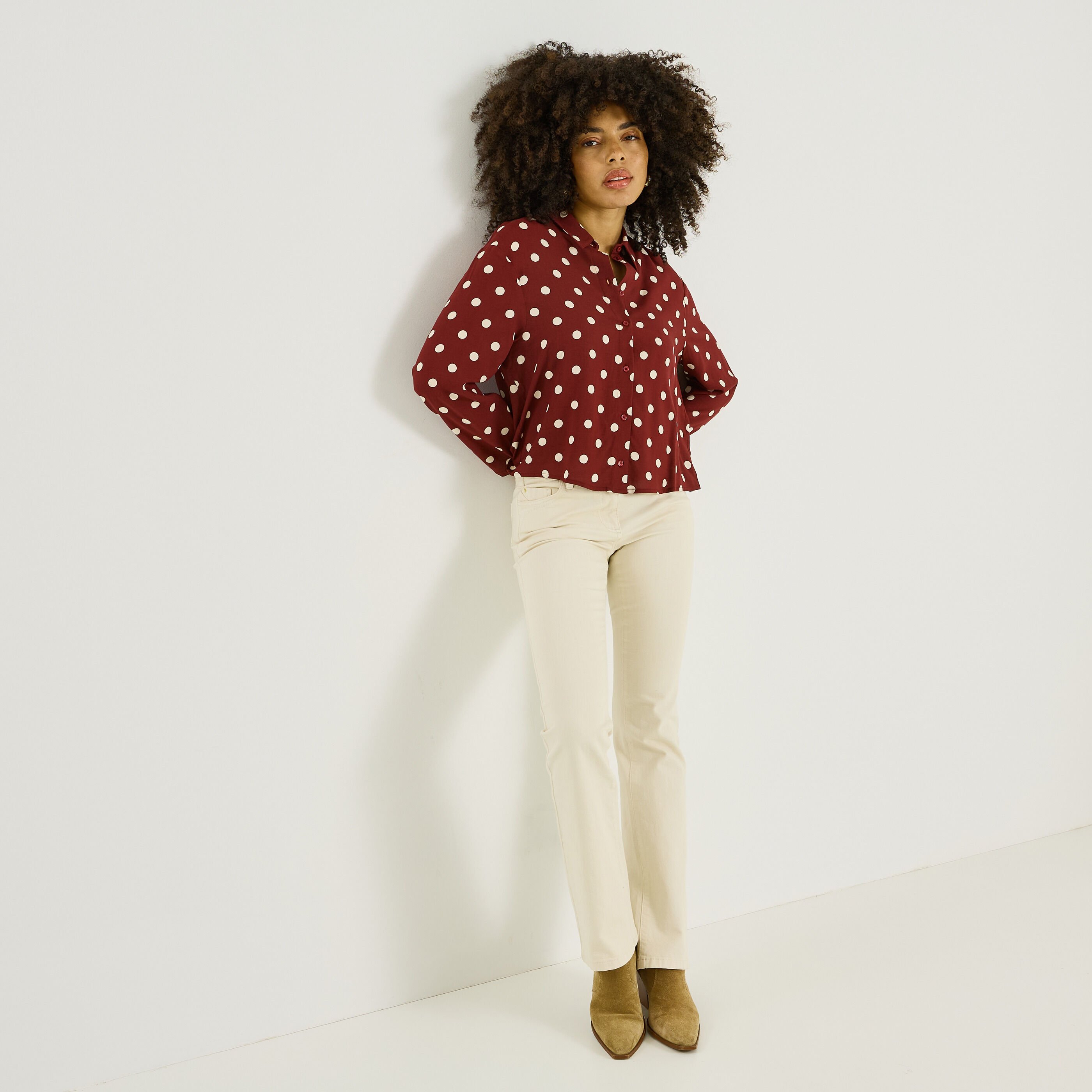 Chemise raccourcie &agrave; pois femme