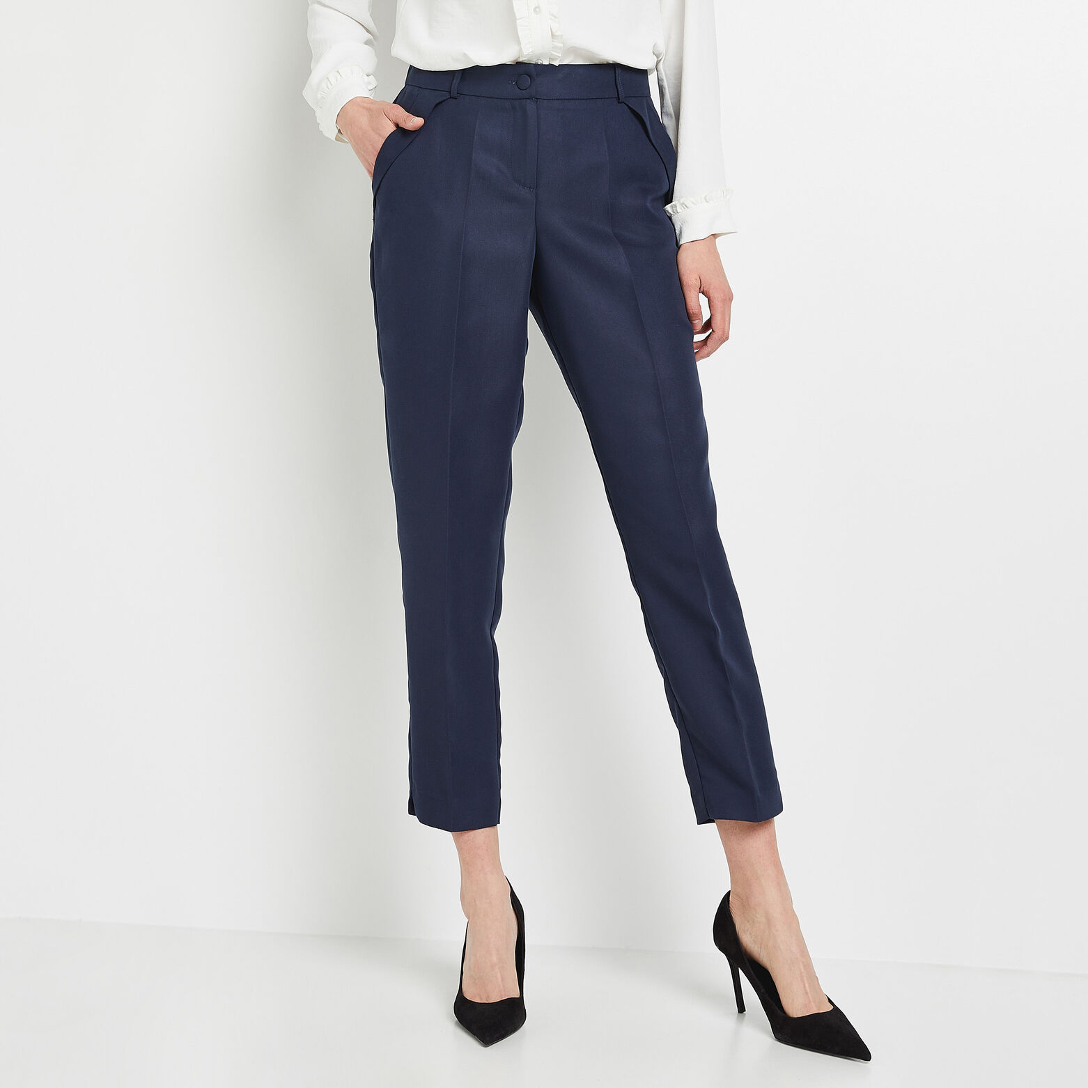 Pantalon cigarette femme