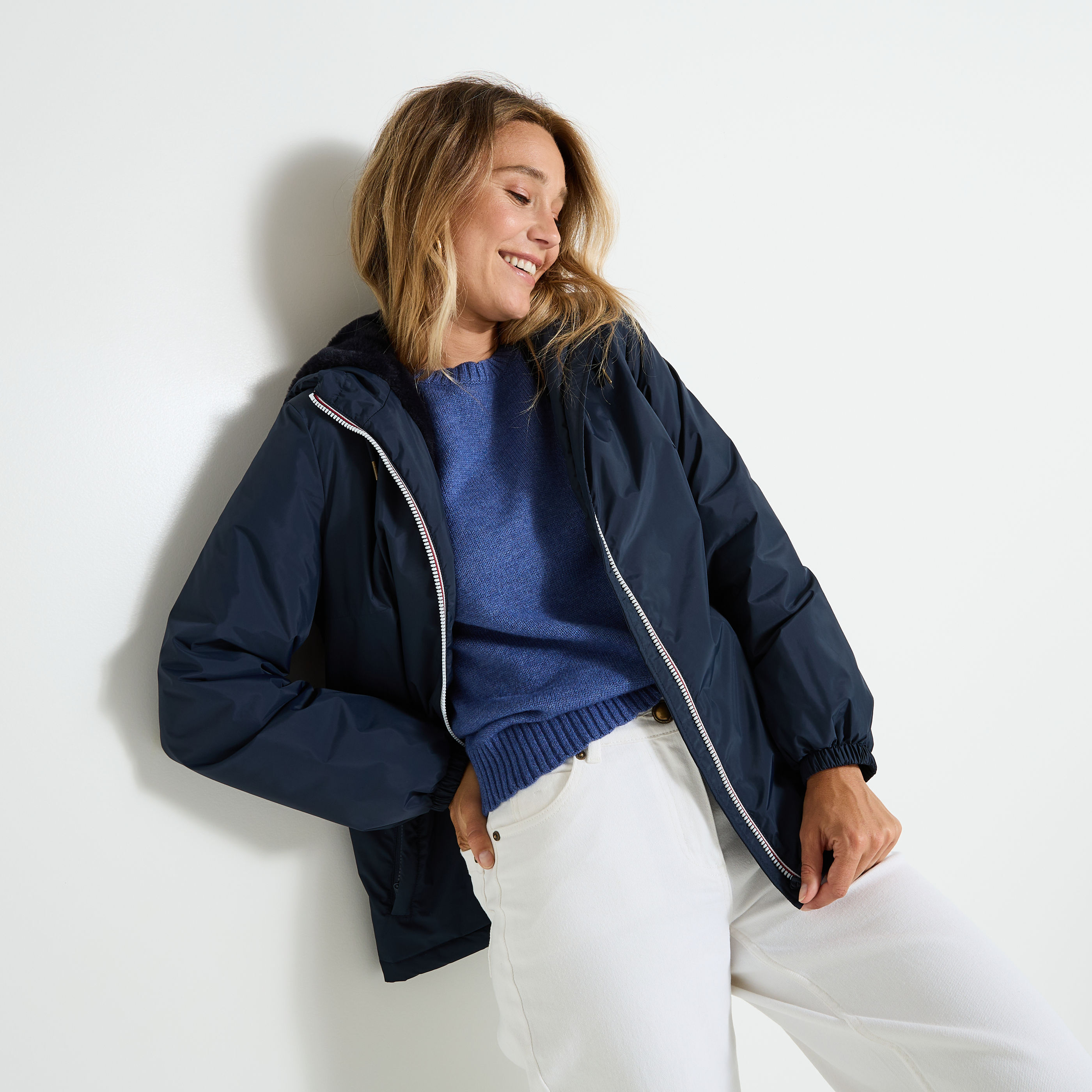 Blouson fourr&eacute; &agrave; capuche femme