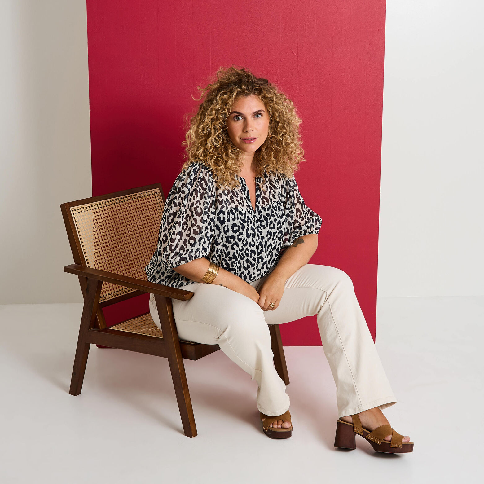 Blouse col V à imprimé léopard femme