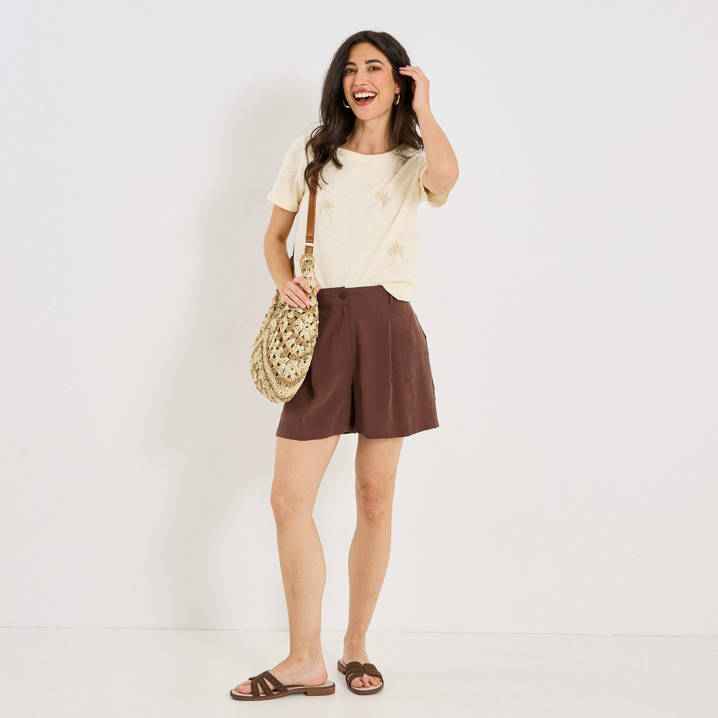 Short uni &agrave; pinces femme