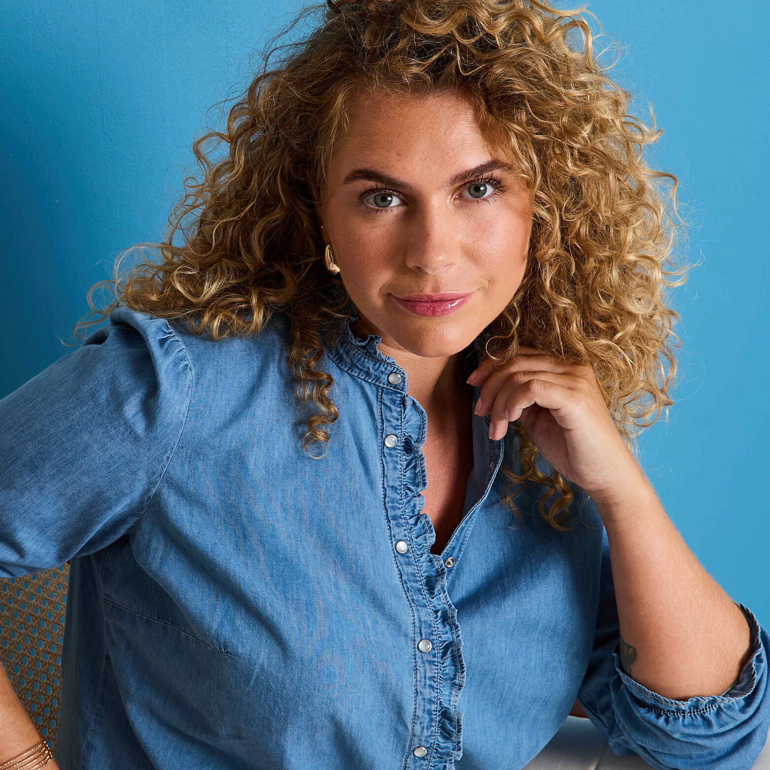Chemise en denim à col montant femme