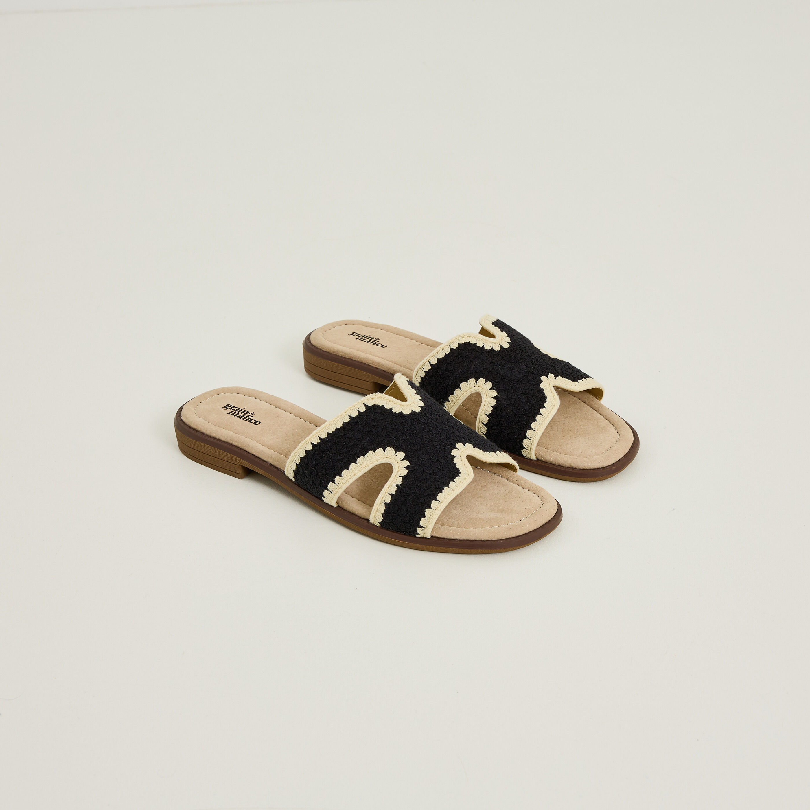 Mules plates en crochet bicolore femme